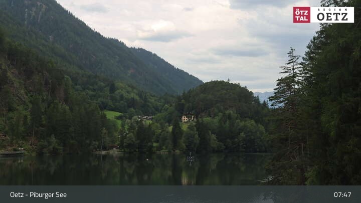 Archived image Webcam Lake Piburg (Ötztal valley)