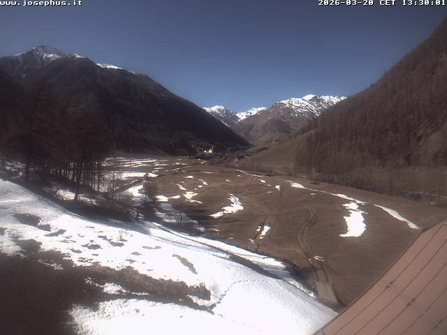 Archived image Webcam View from Hotel Josephus - Schnalstal