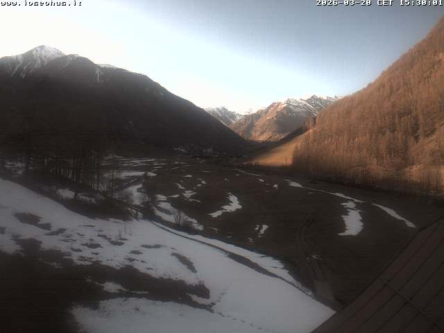 Archived image Webcam View from Hotel Josephus - Schnalstal