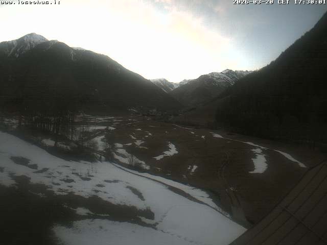 Archived image Webcam View from Hotel Josephus - Schnalstal