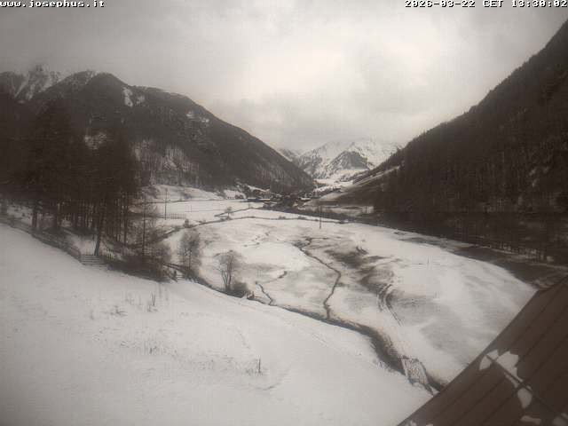 Archived image Webcam View from Hotel Josephus - Schnalstal