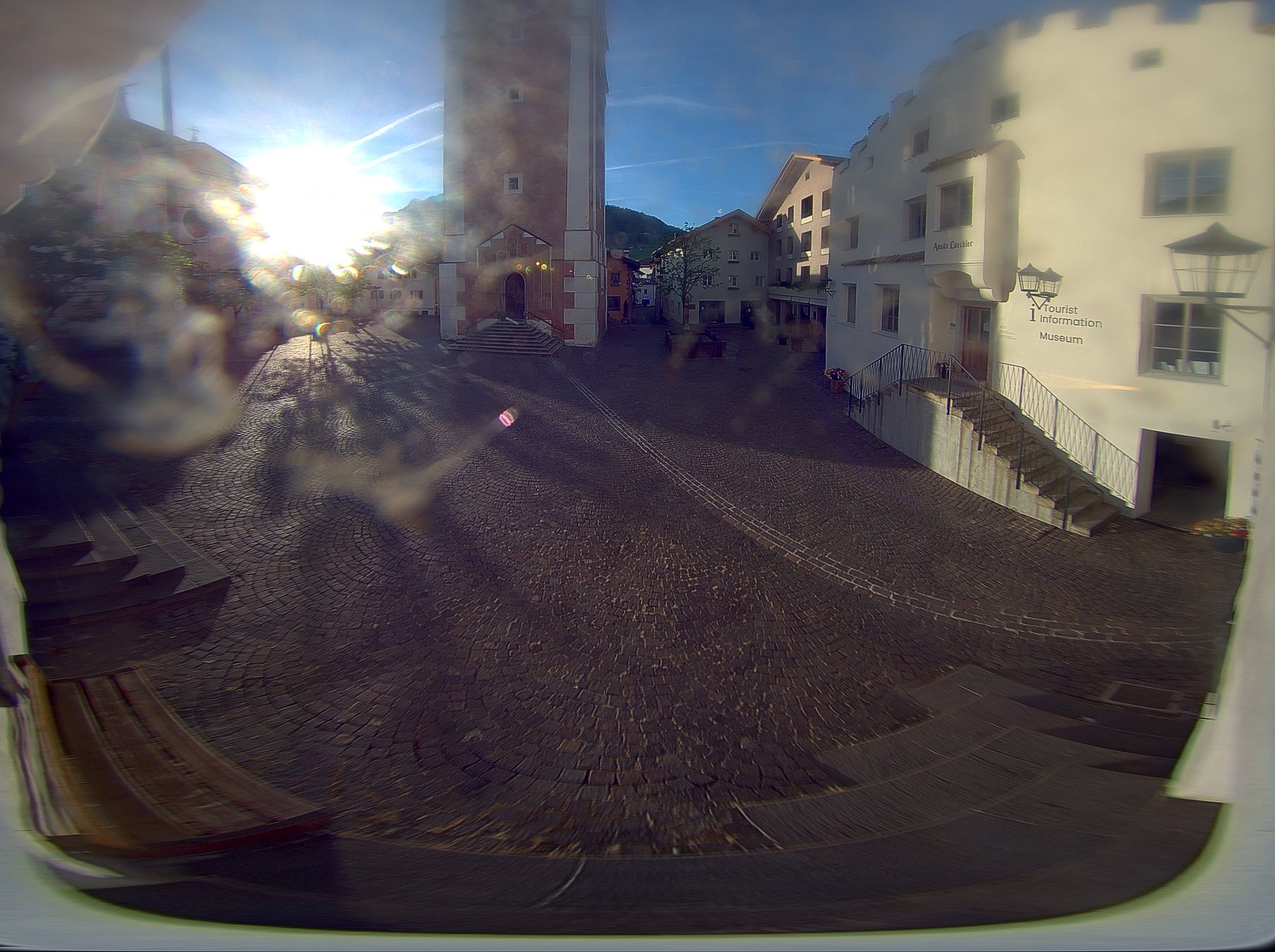 Archived image Webcam Castelrotto/Kastelruth village square, South Tyrol