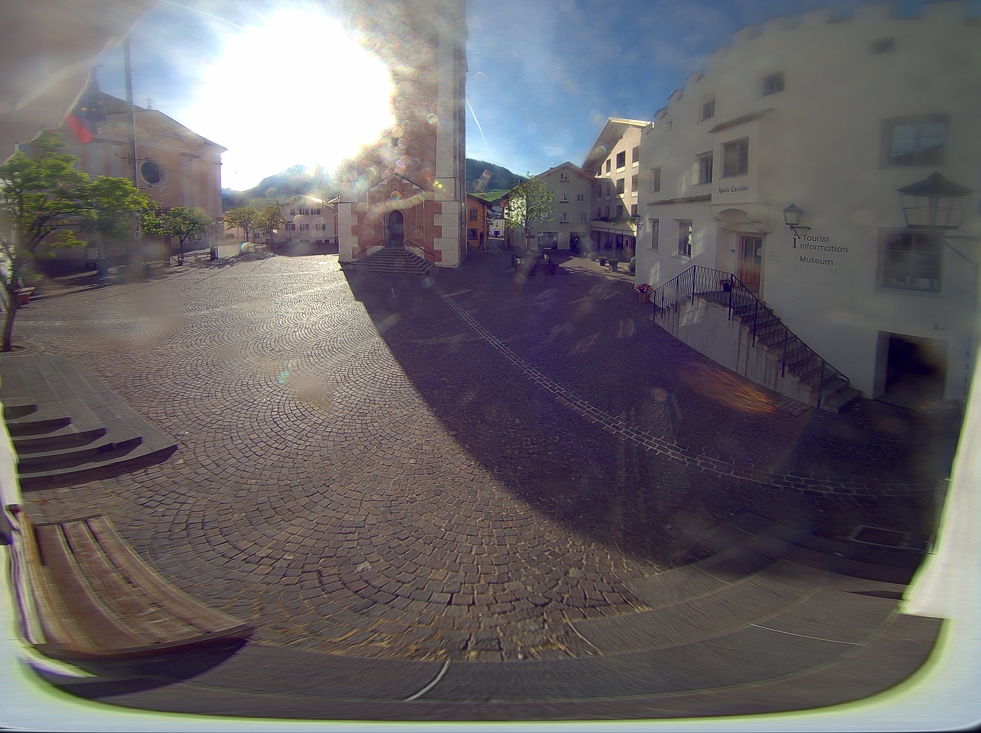 Archived image Webcam Castelrotto/Kastelruth village square, South Tyrol