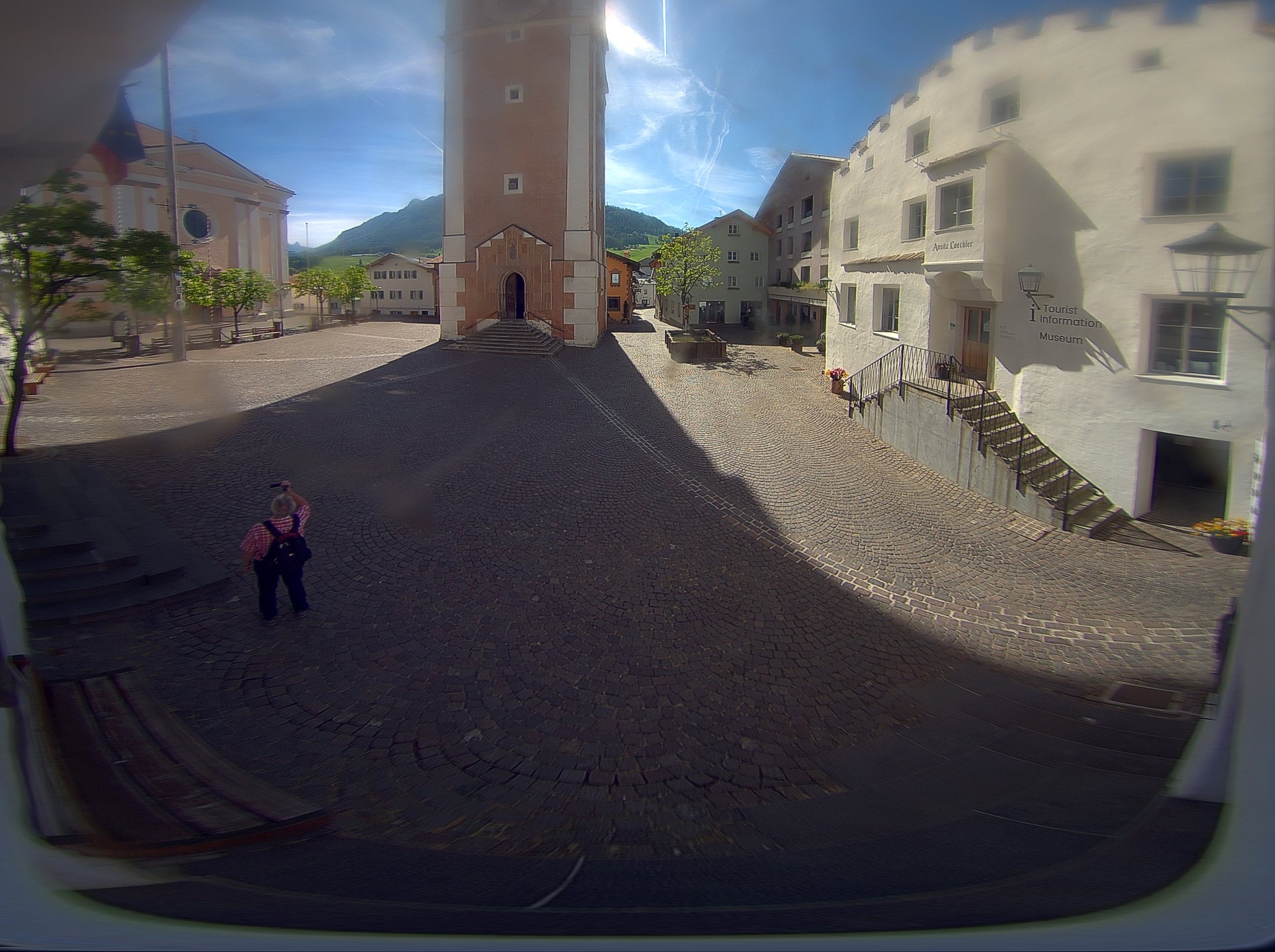 Archived image Webcam Castelrotto/Kastelruth village square, South Tyrol