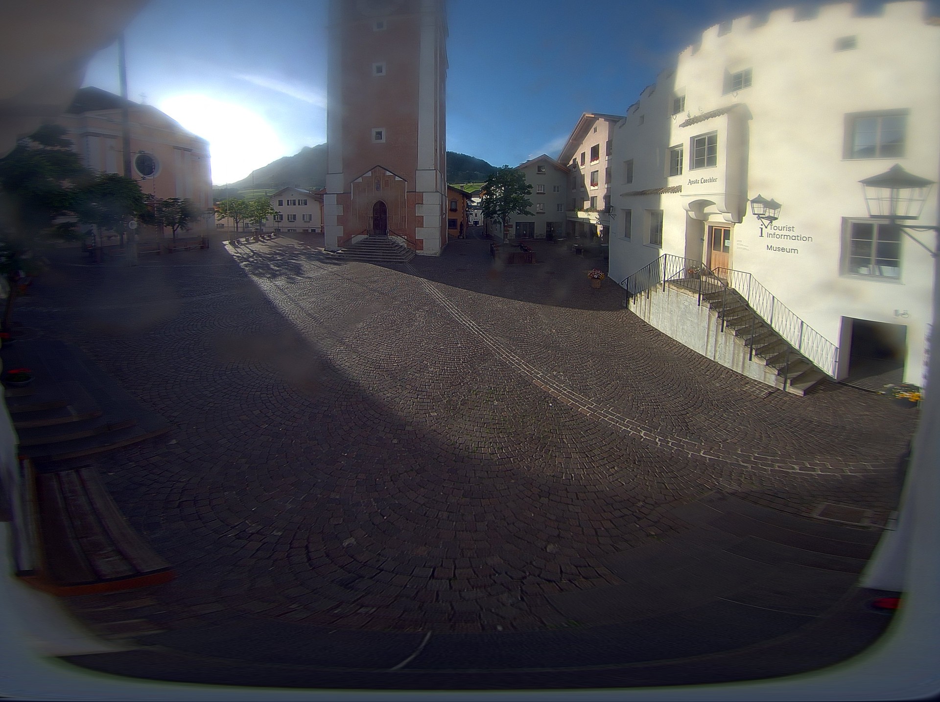 Archived image Webcam Castelrotto/Kastelruth village square, South Tyrol