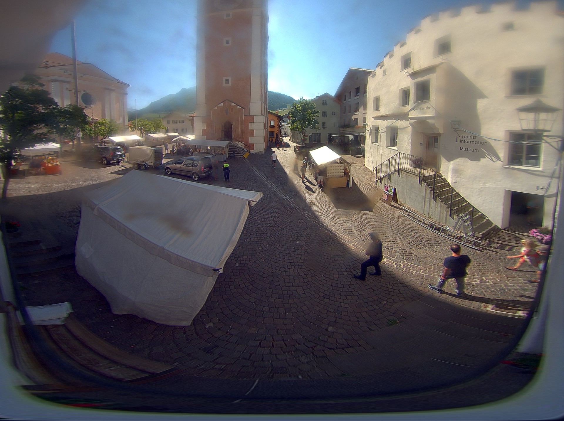 Archived image Webcam Castelrotto/Kastelruth village square, South Tyrol