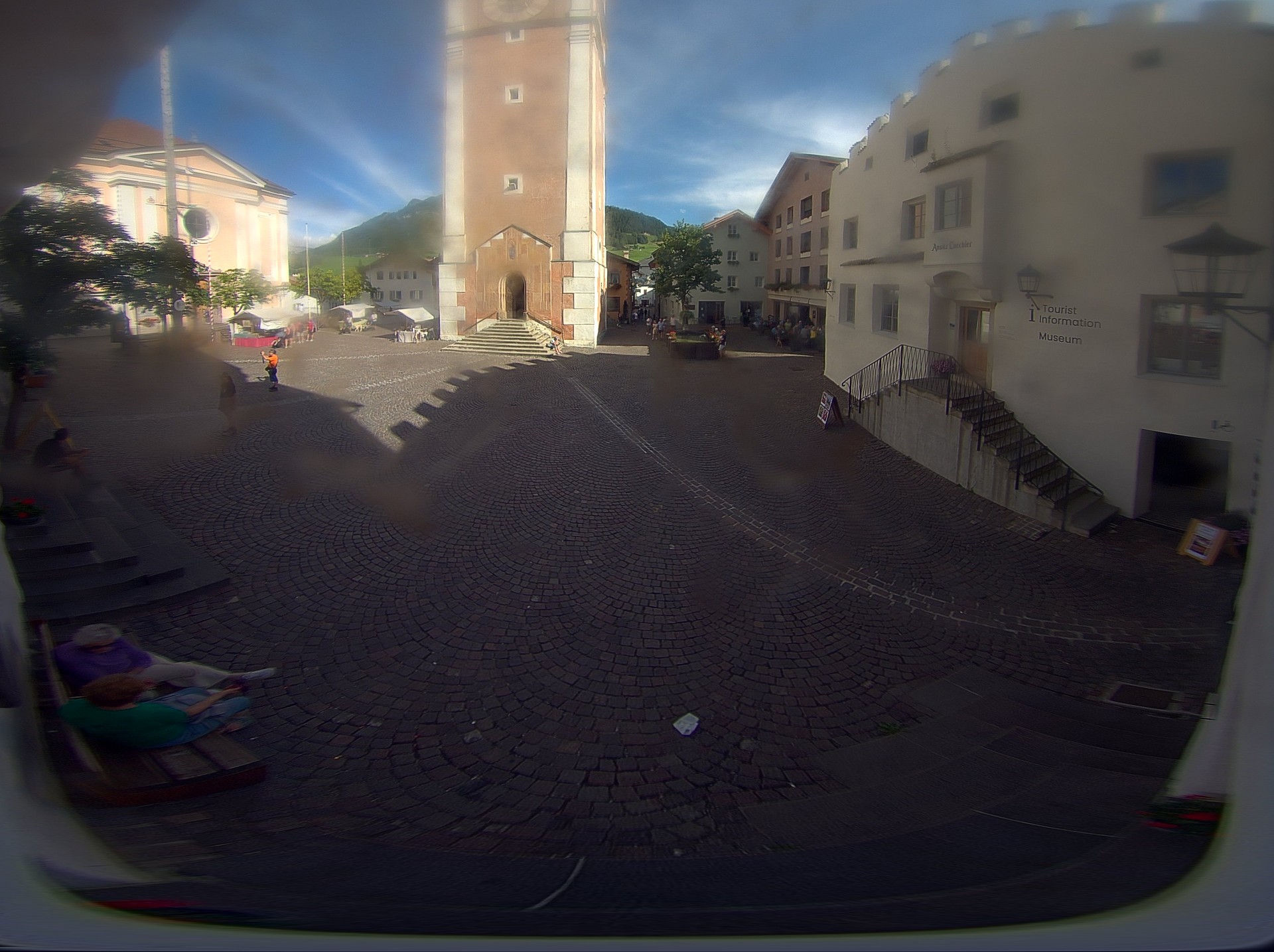 Archived image Webcam Castelrotto/Kastelruth village square, South Tyrol