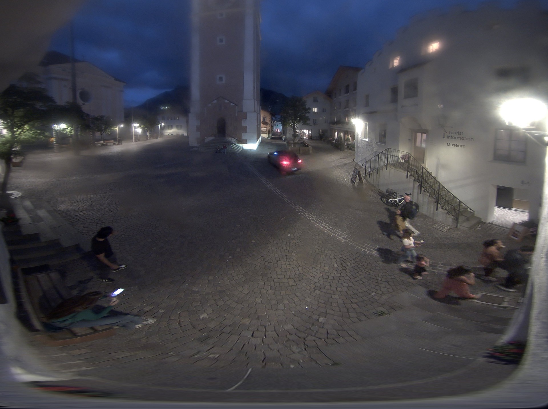Archived image Webcam Castelrotto/Kastelruth village square, South Tyrol