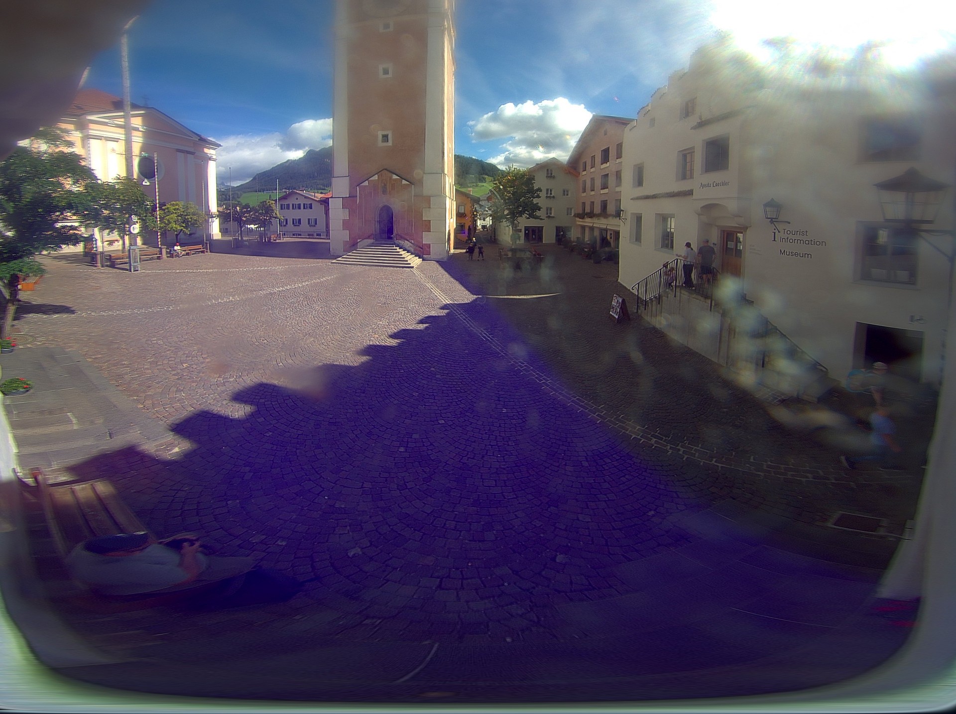 Archived image Webcam Castelrotto/Kastelruth village square, South Tyrol