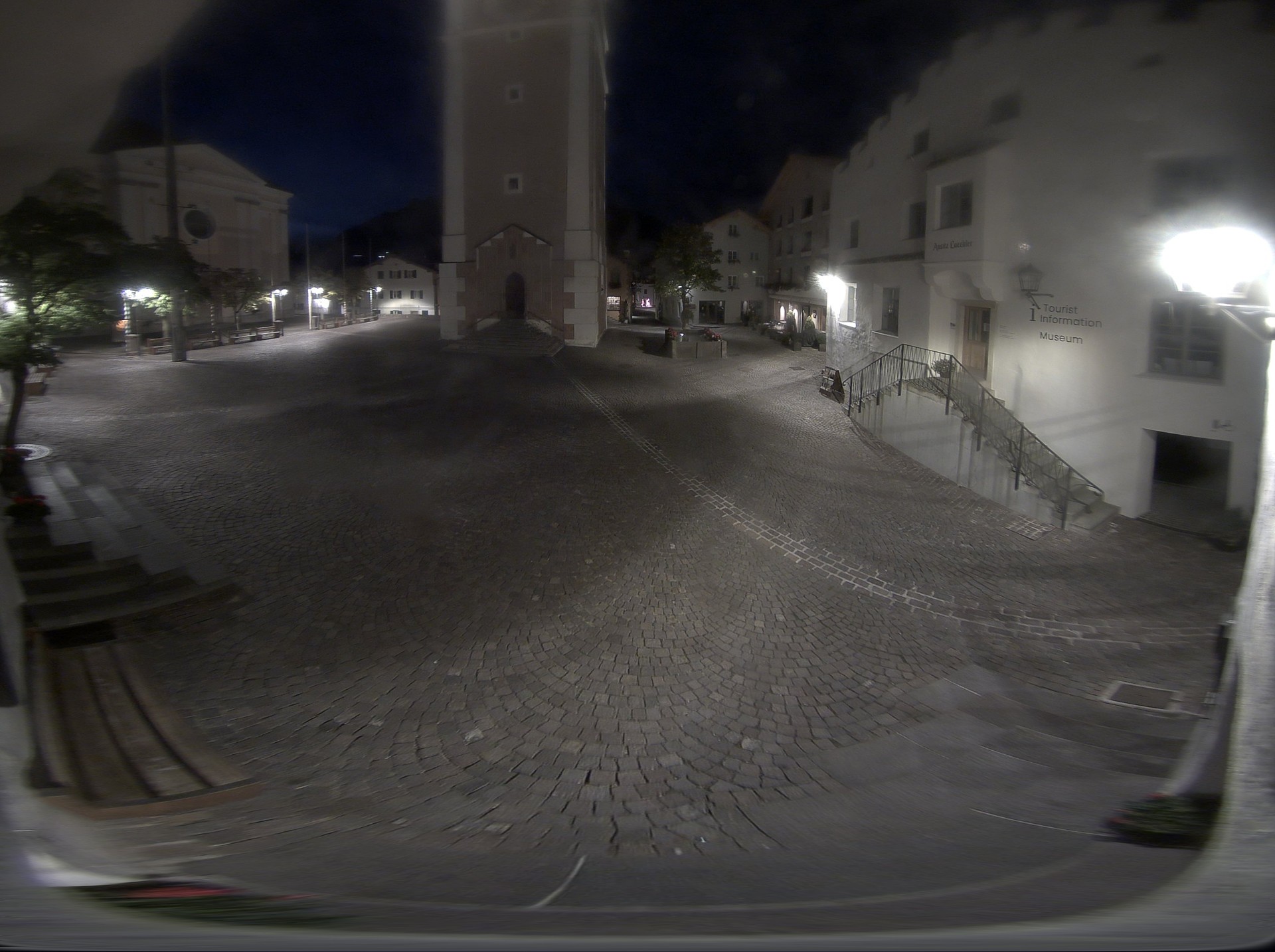 Archived image Webcam Castelrotto/Kastelruth village square, South Tyrol