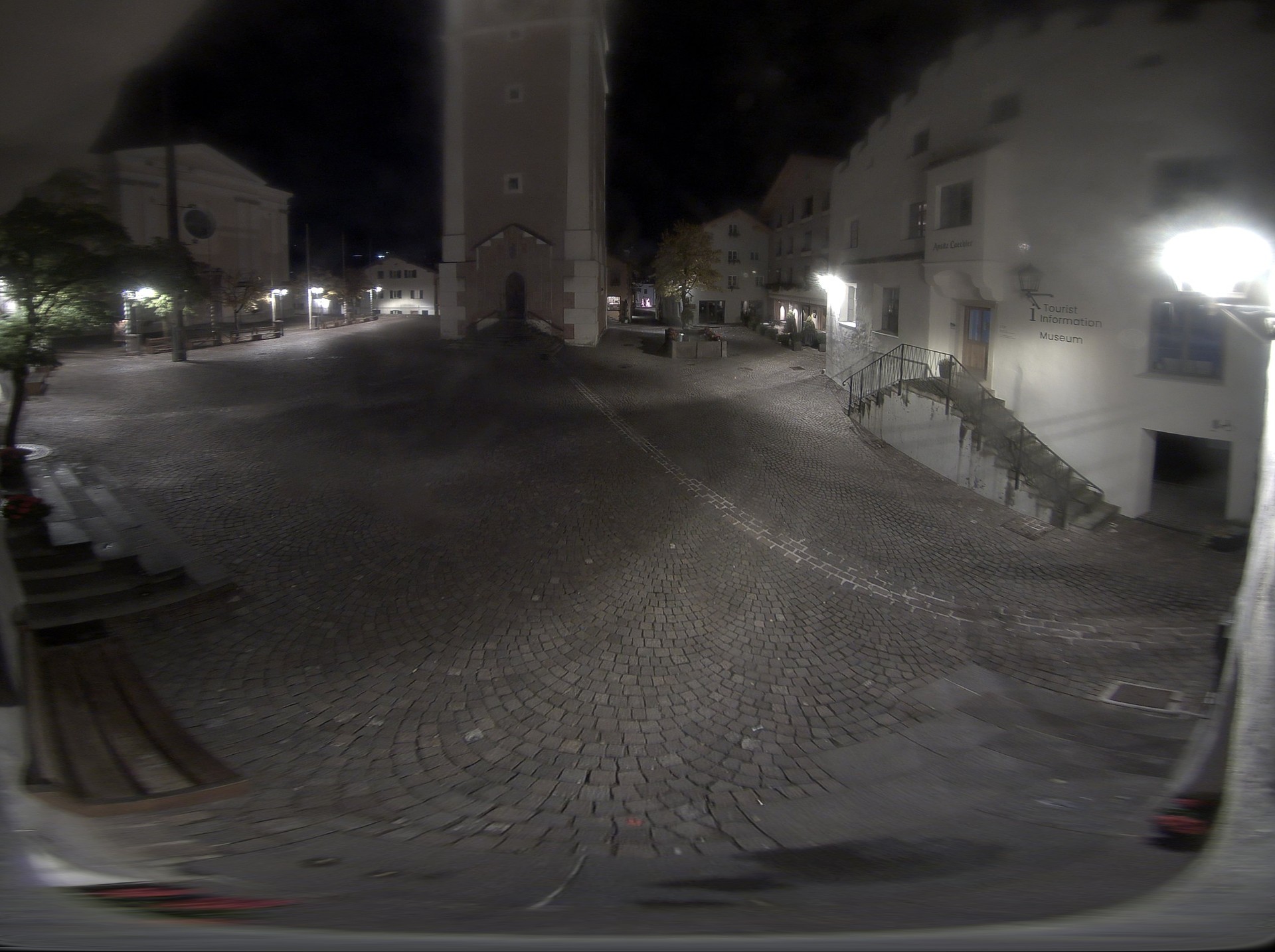 Archived image Webcam Castelrotto/Kastelruth village square, South Tyrol