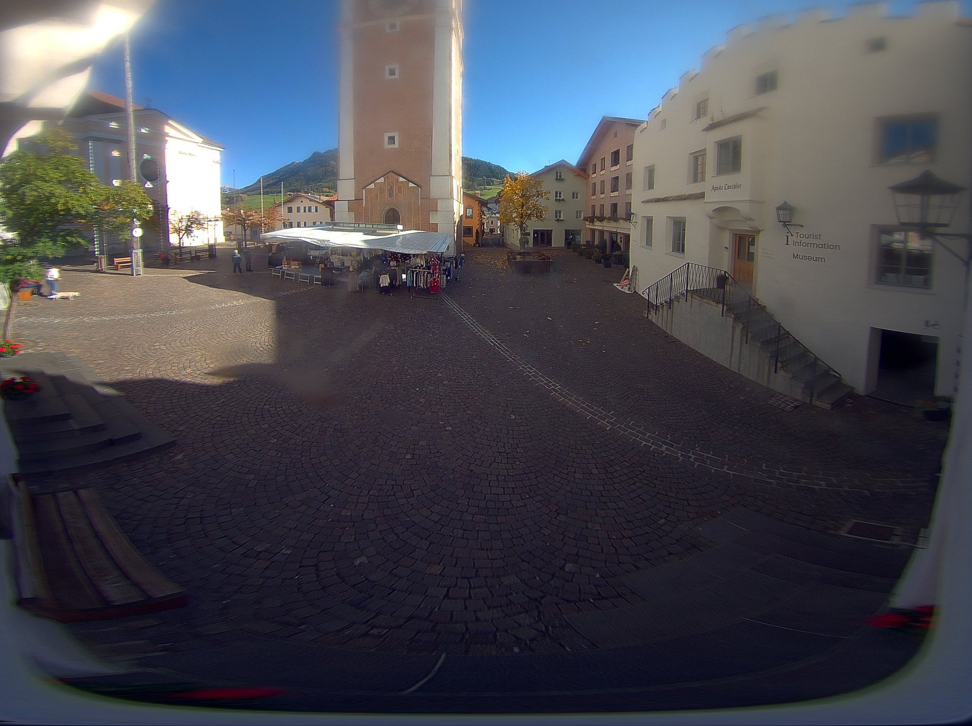 Archived image Webcam Castelrotto/Kastelruth village square, South Tyrol