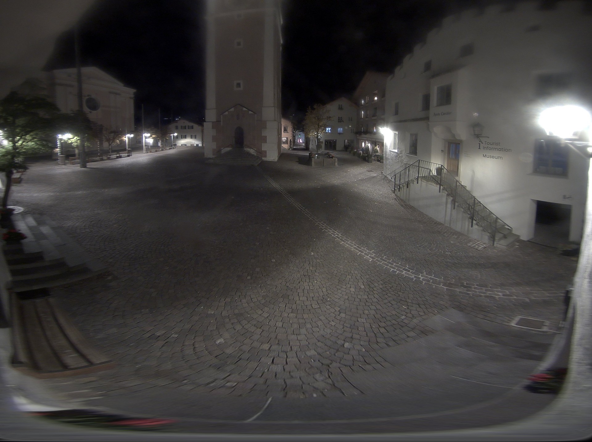 Archived image Webcam Castelrotto/Kastelruth village square, South Tyrol