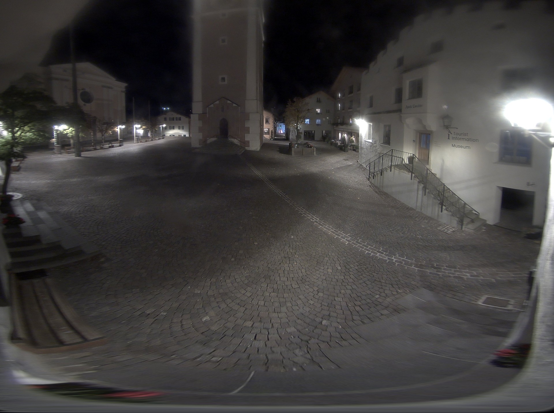 Archived image Webcam Castelrotto/Kastelruth village square, South Tyrol