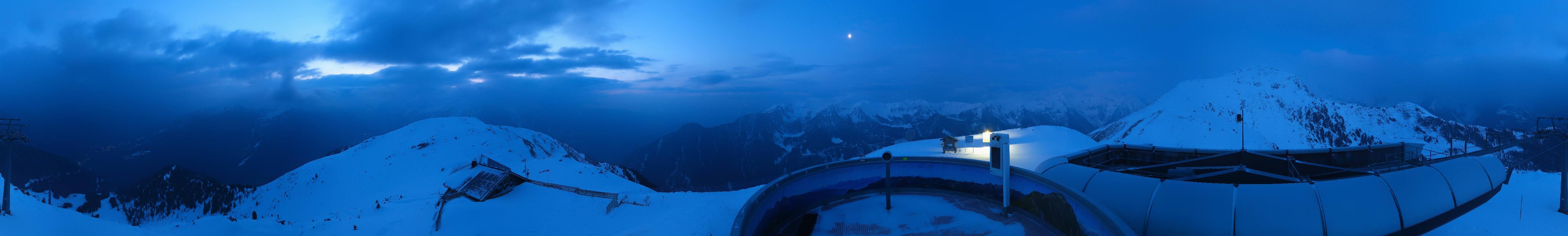 Archived image Webcam mountain restaurant "Sonnklarhütte", Speikboden