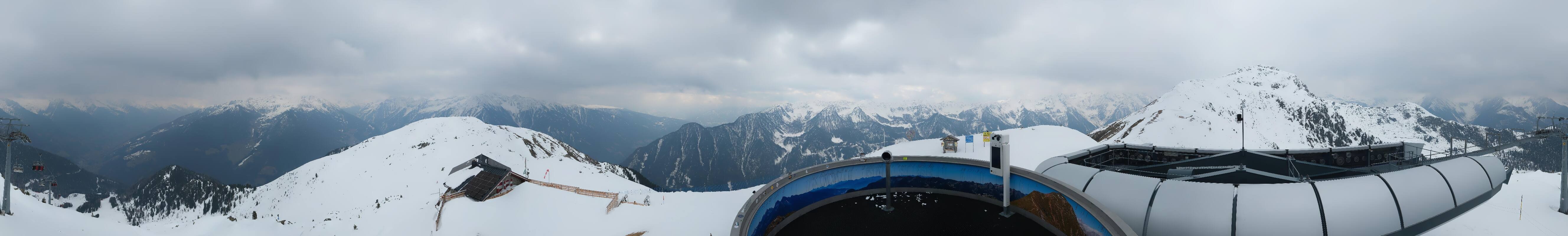 Archived image Webcam mountain restaurant "Sonnklarhütte", Speikboden