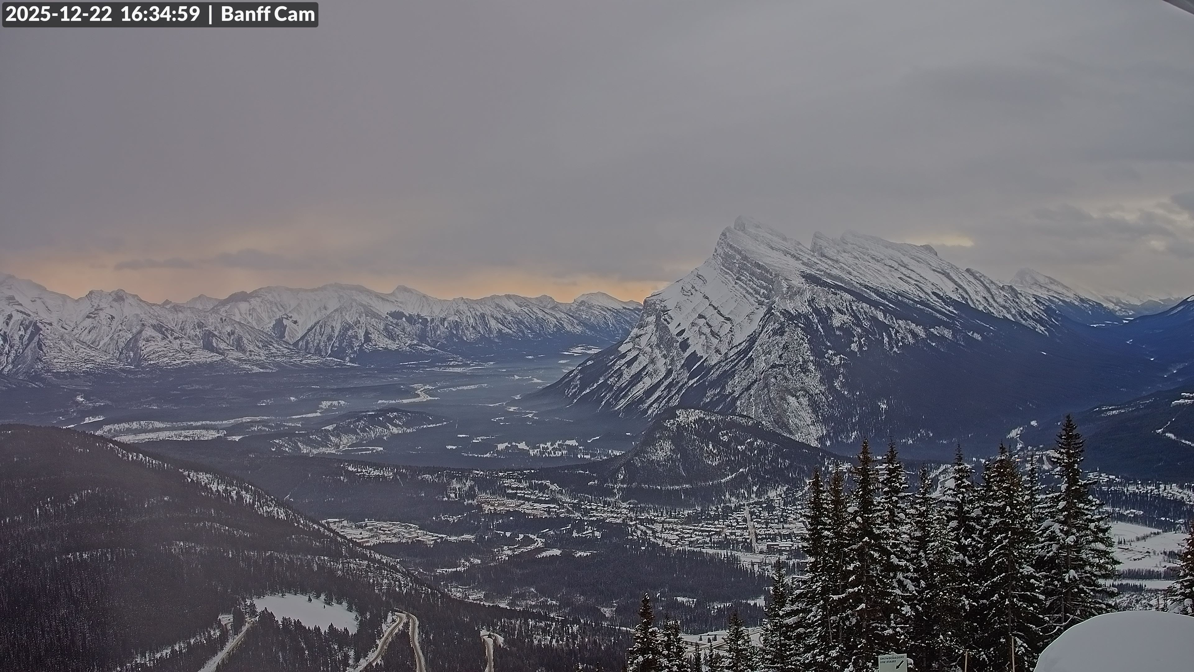Archiv Foto Webcam Banff Norquay: Cliff House
