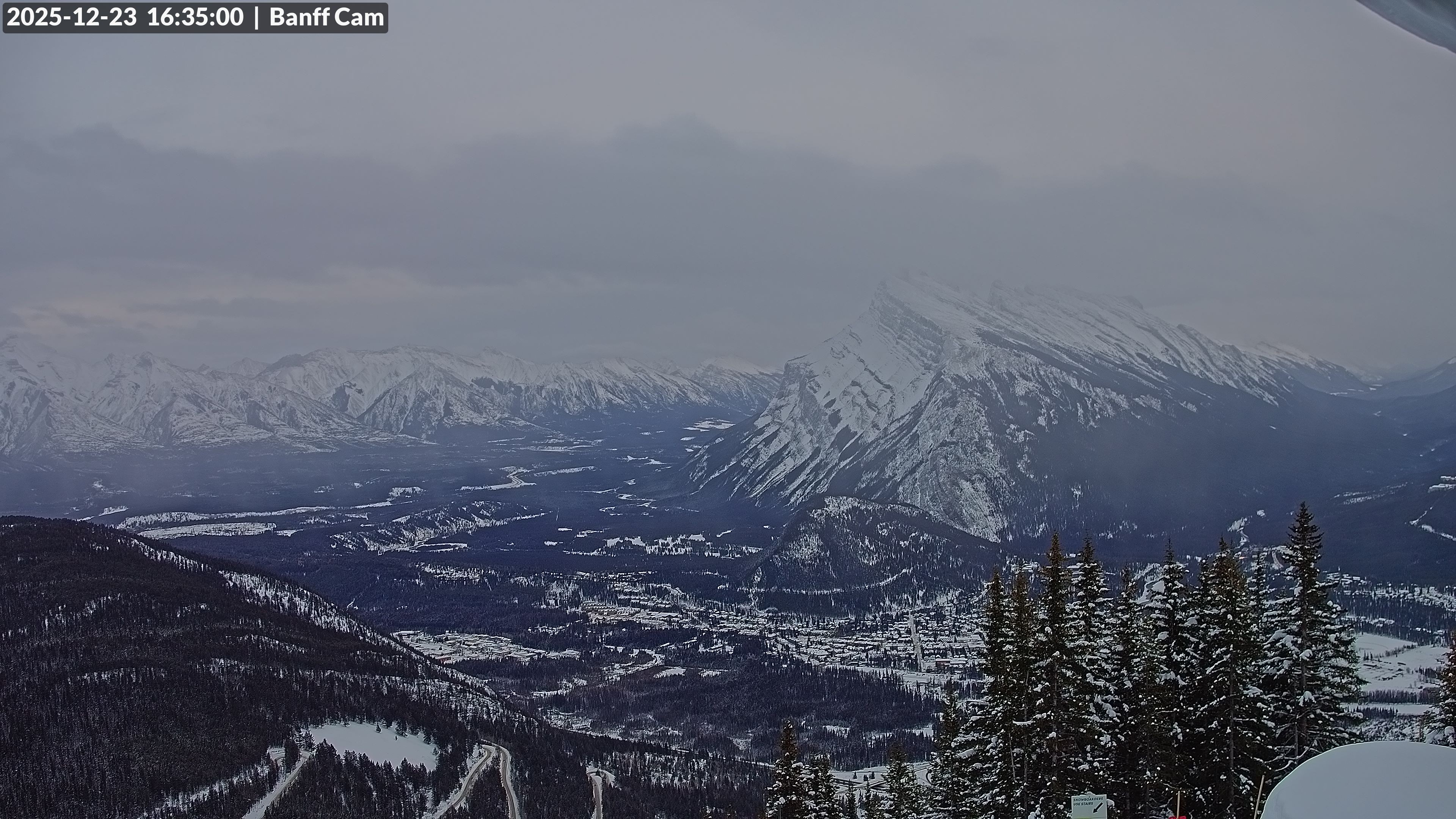 Archiv Foto Webcam Banff Norquay: Cliff House