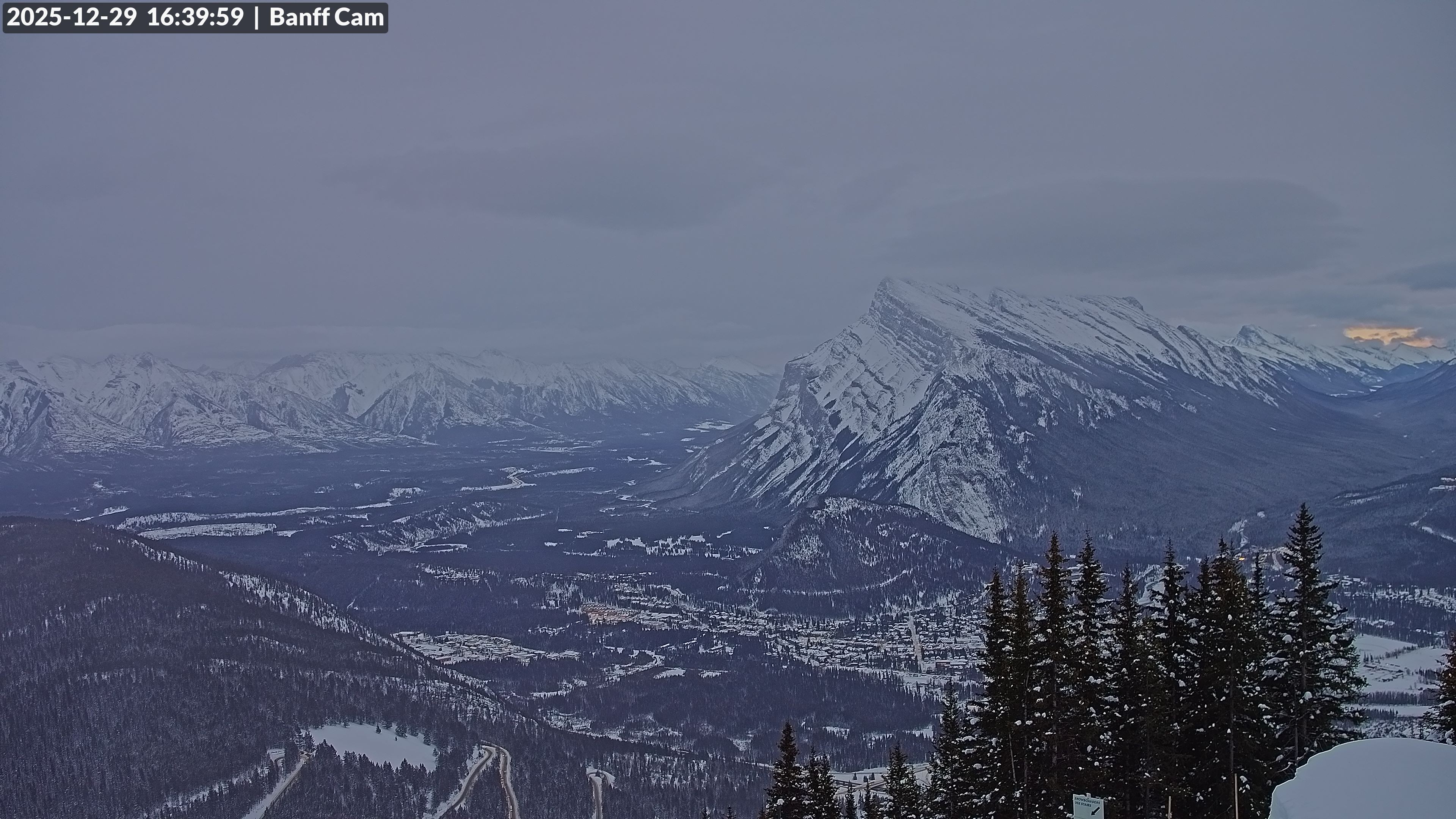 Archiv Foto Webcam Banff Norquay: Cliff House