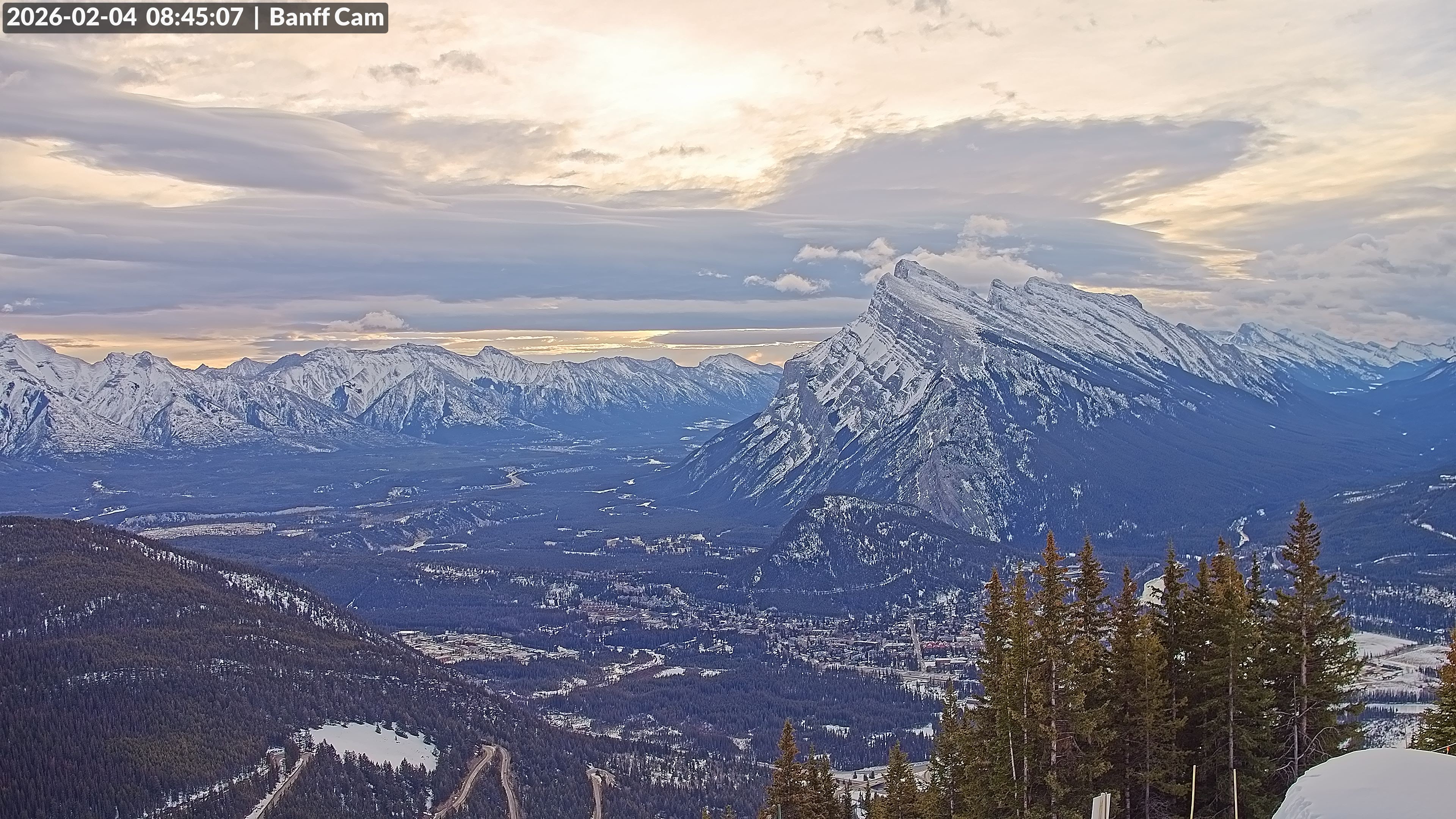 Archiv Foto Webcam Banff Norquay: Cliff House