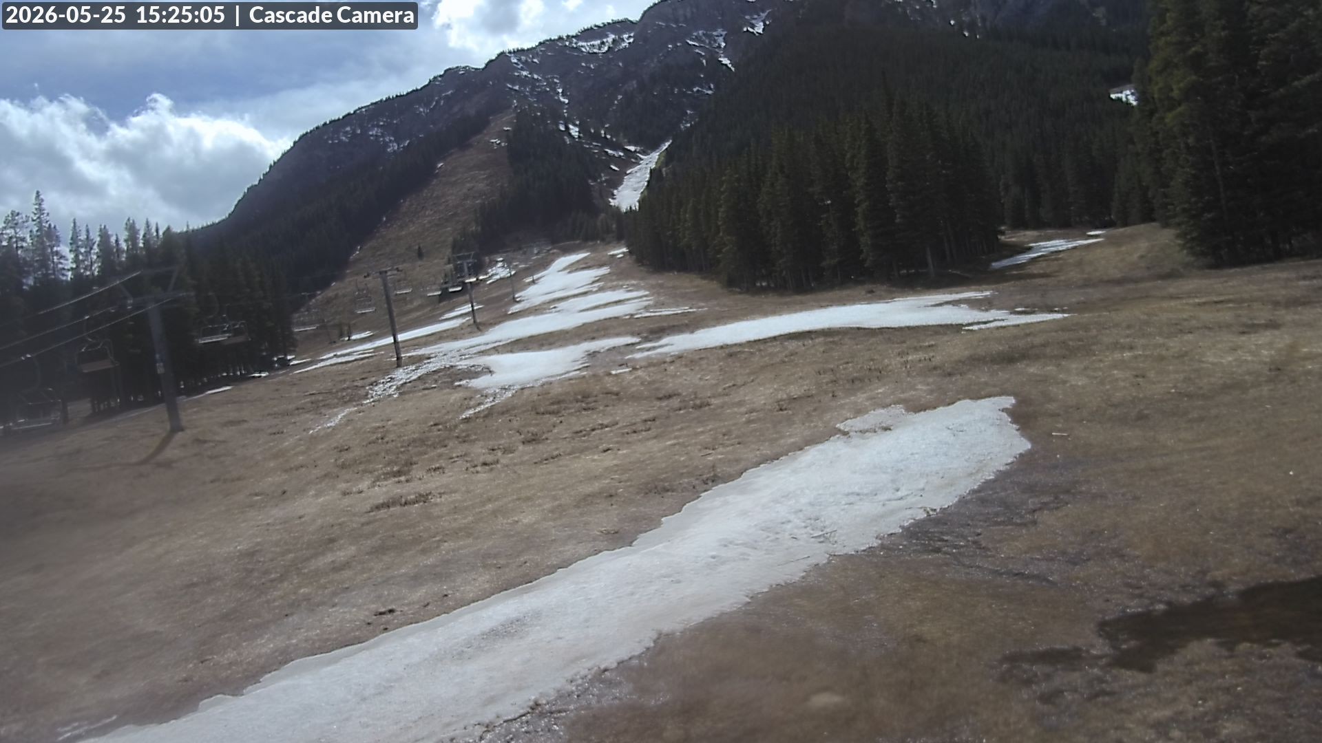Archived image Webcam Banff Norquay: Cascade Lift