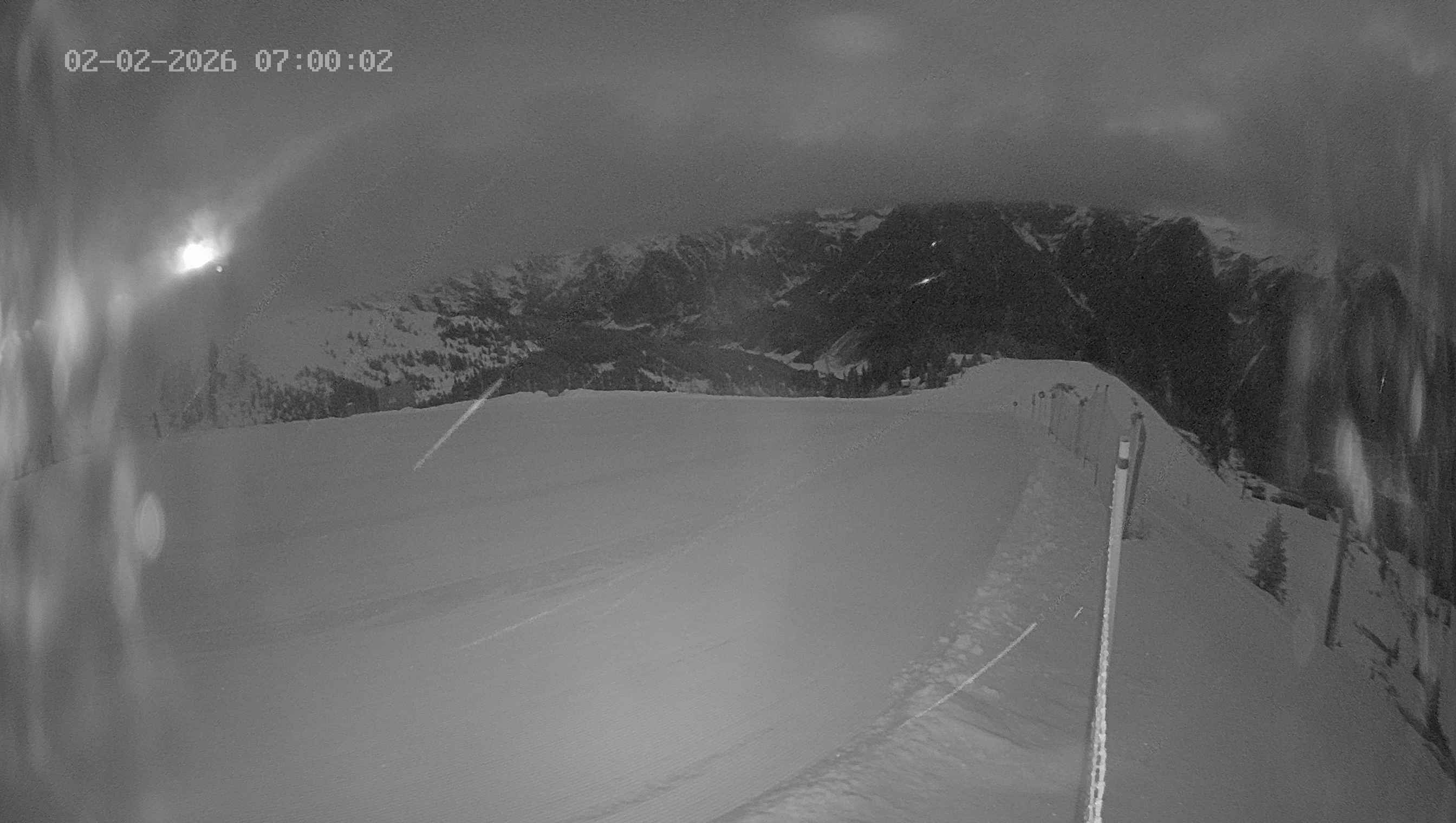 Archiv Foto Webcam Ladurns: Blick von der Bergstation Wastenegg