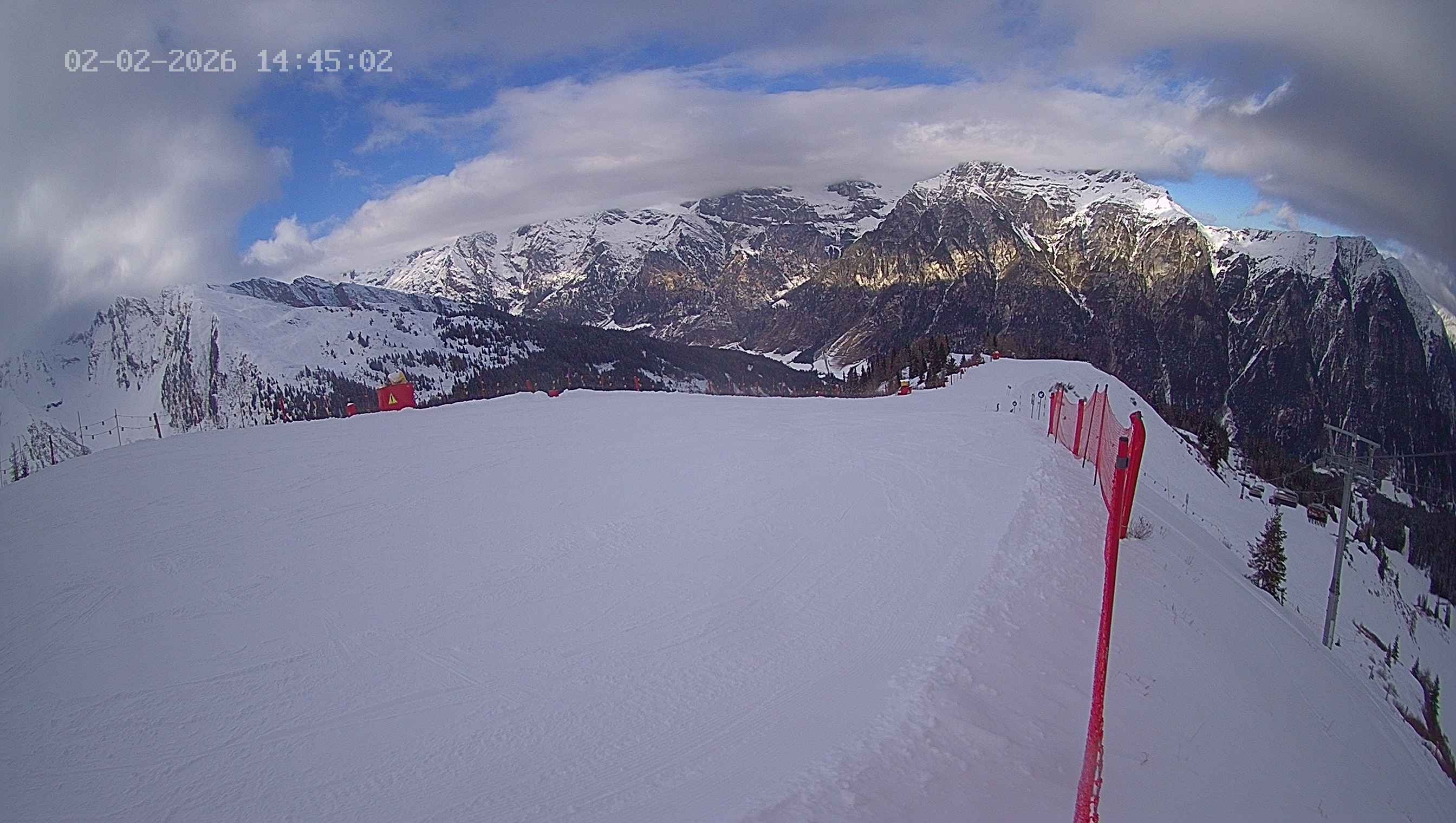 Archiv Foto Webcam Ladurns: Blick von der Bergstation Wastenegg