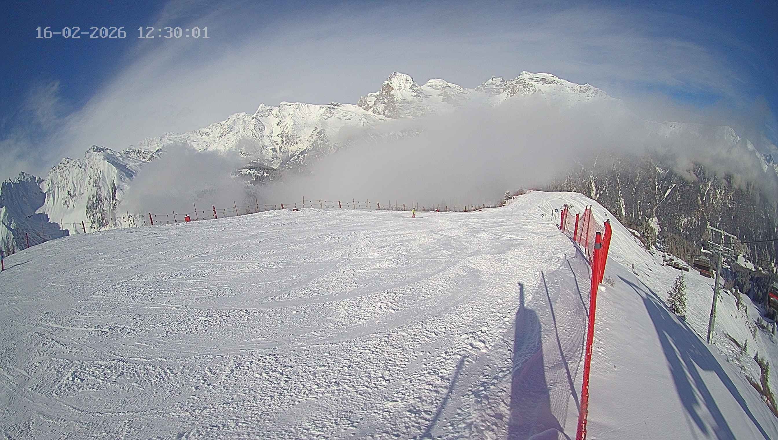 Archiv Foto Webcam Ladurns: Blick von der Bergstation Wastenegg