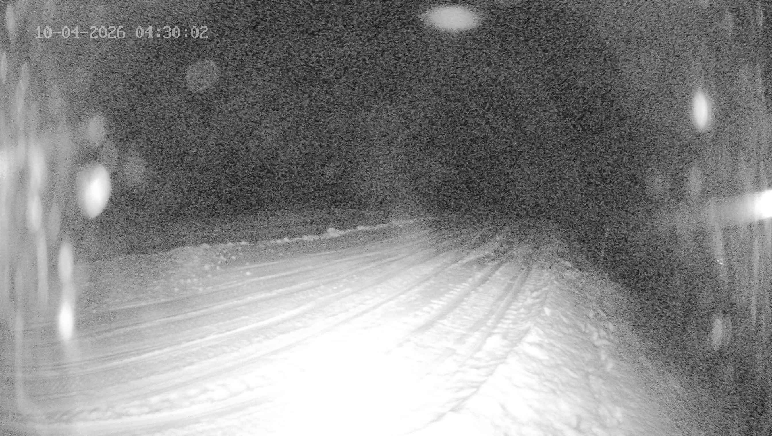 Archiv Foto Webcam Ladurns: Blick von der Bergstation Wastenegg