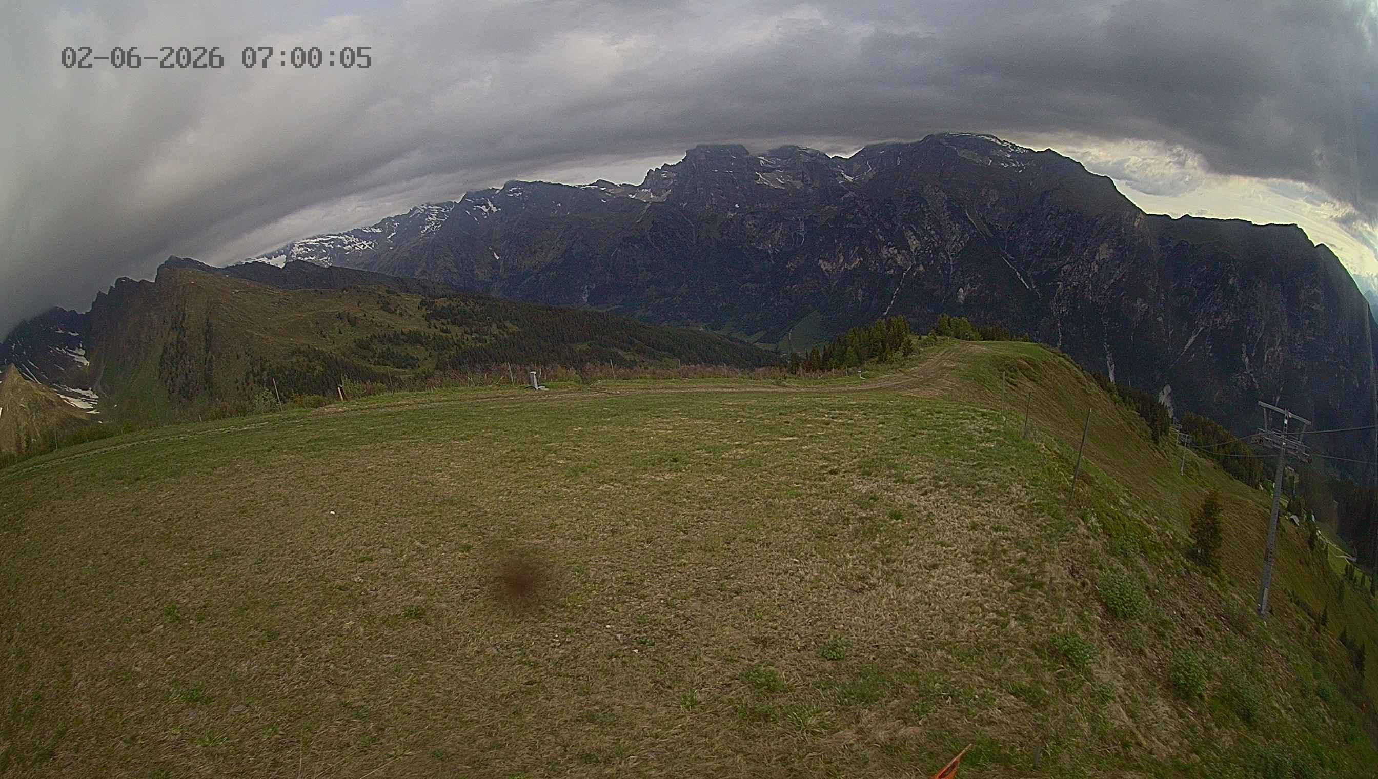 Archiv Foto Webcam Ladurns: Blick von der Bergstation Wastenegg