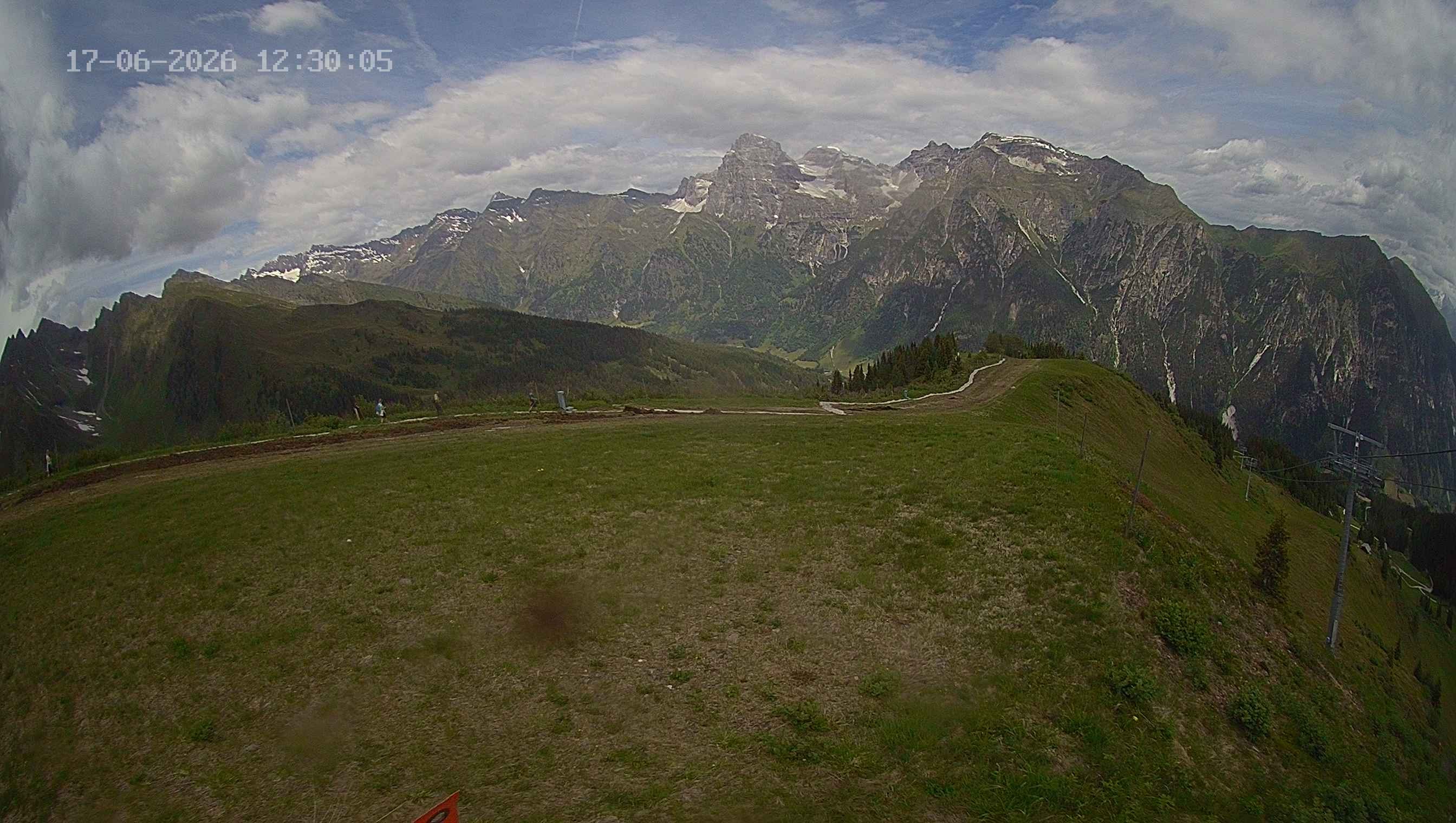 Archived image Webcam Ladurns - Wastenegg Top Station