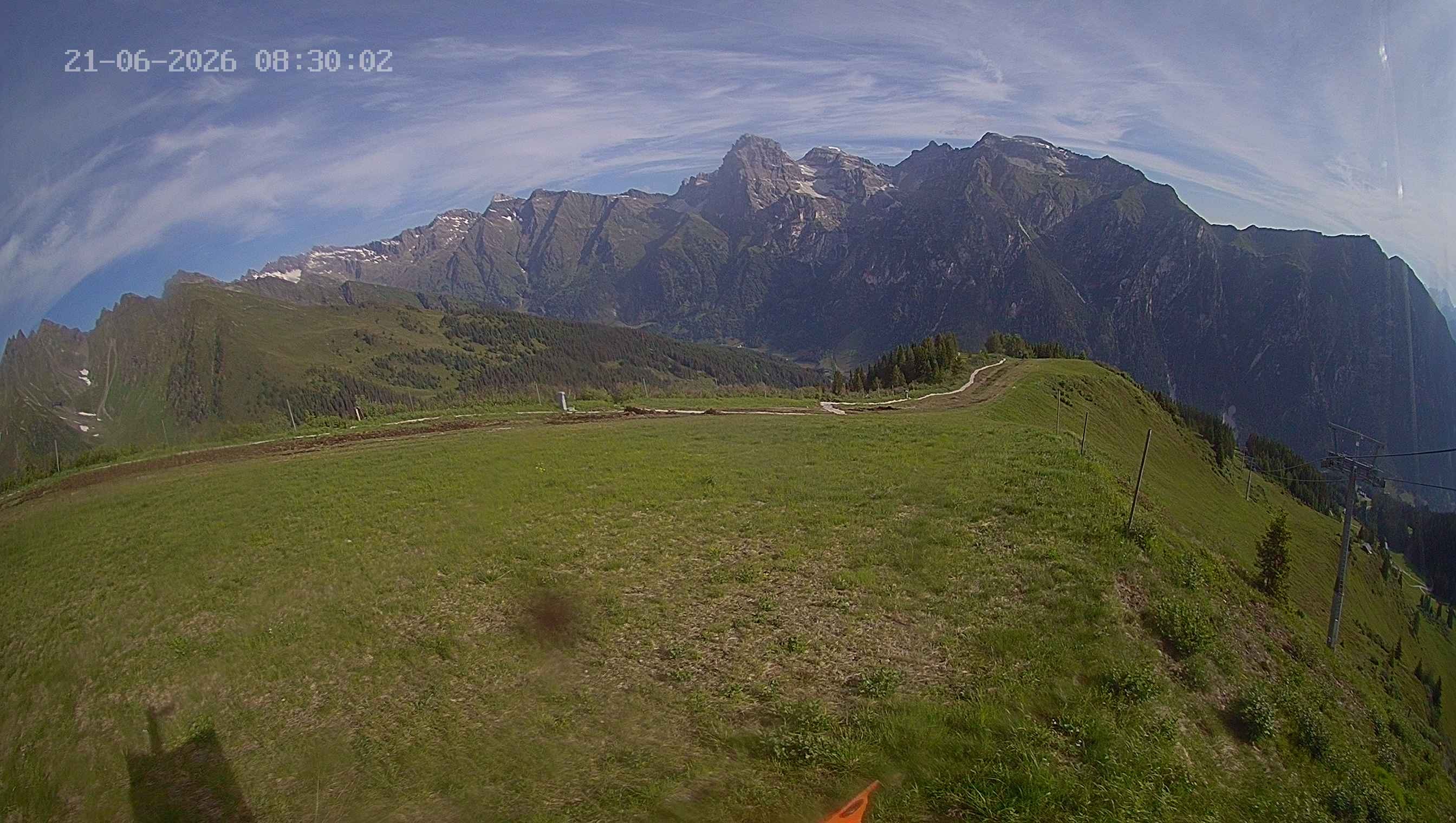 Archiv Foto Webcam Ladurns: Blick von der Bergstation Wastenegg