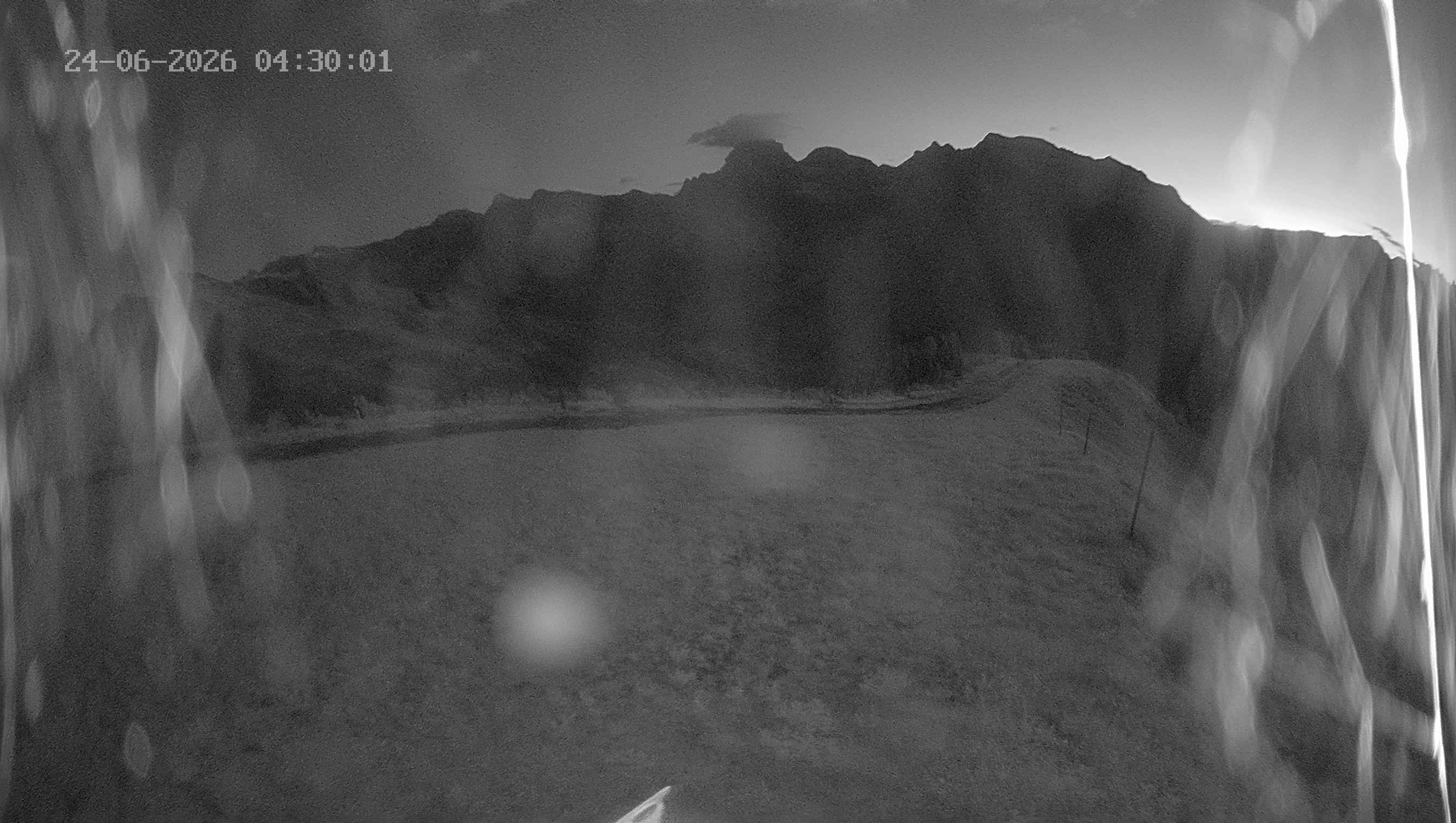 Archiv Foto Webcam Ladurns: Blick von der Bergstation Wastenegg