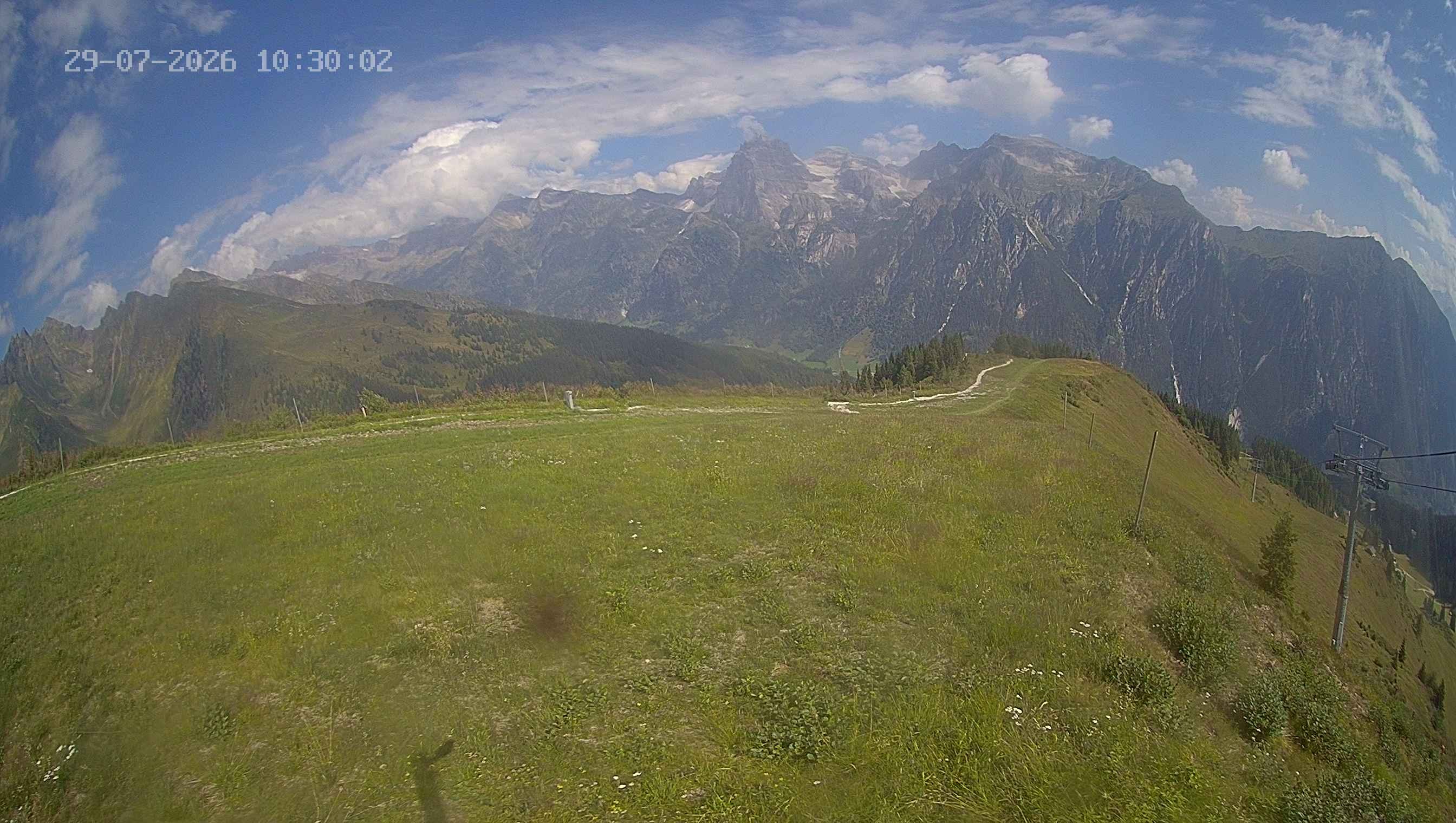 Archiv Foto Webcam Ladurns: Blick von der Bergstation Wastenegg