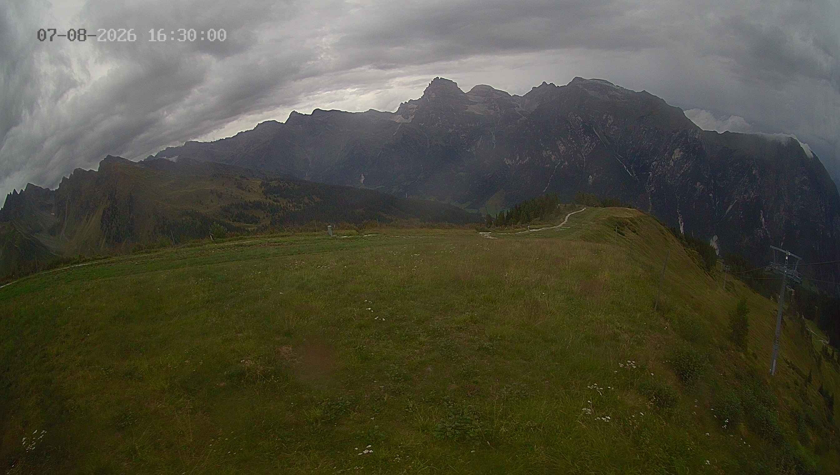 Archived image Webcam Ladurns - Wastenegg Top Station