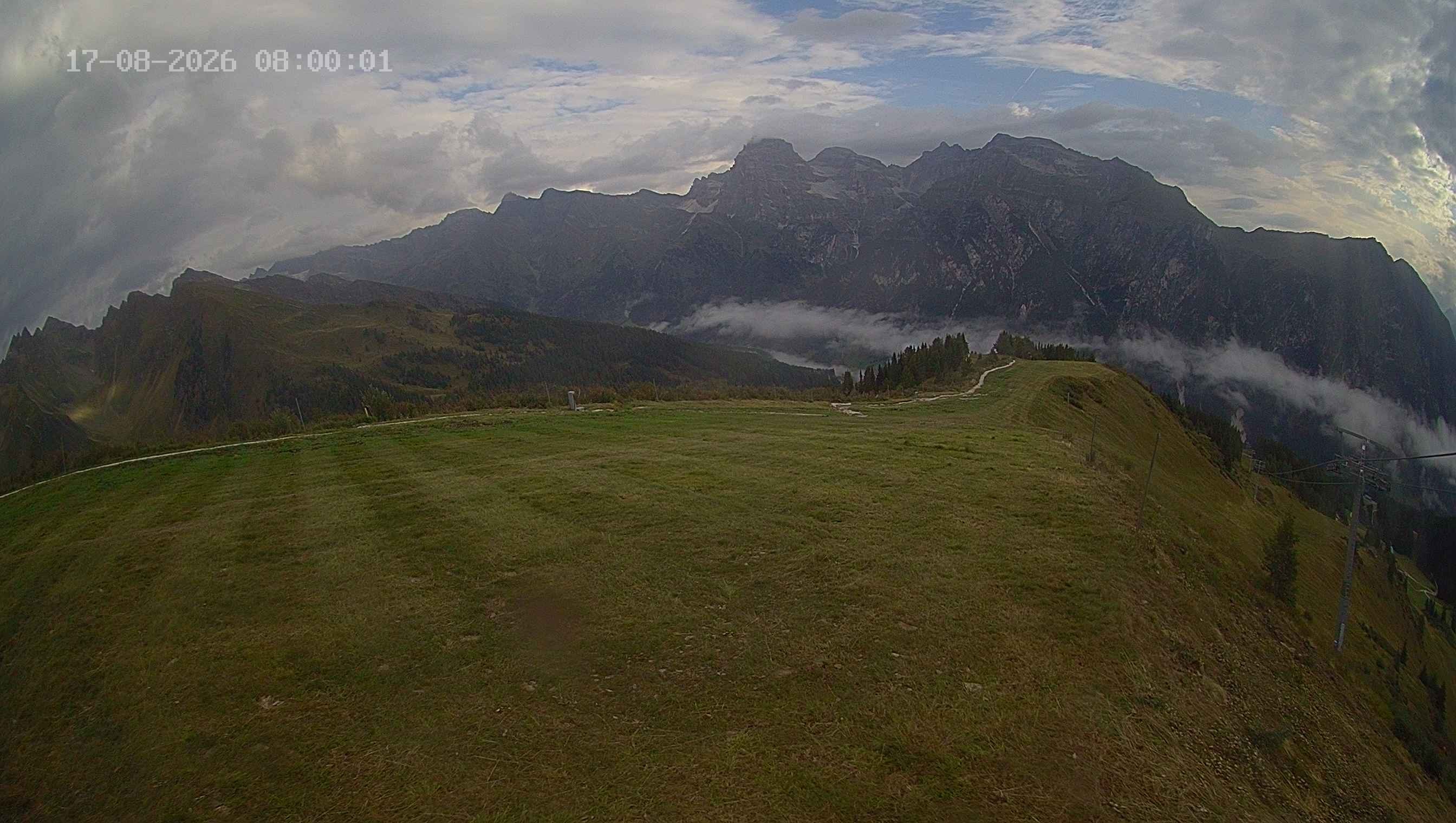 Archiv Foto Webcam Ladurns: Blick von der Bergstation Wastenegg