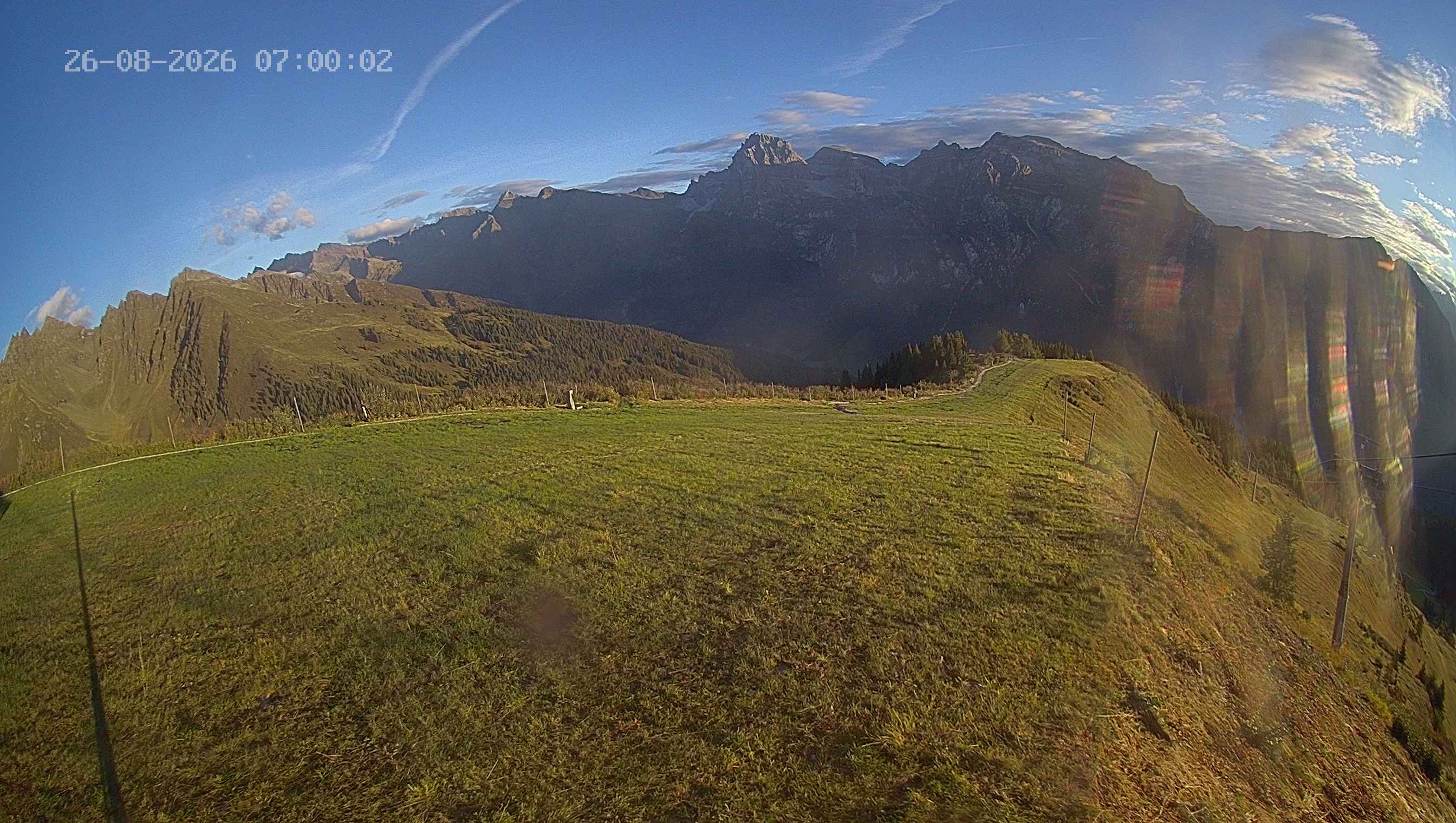 Archiv Foto Webcam Ladurns: Blick von der Bergstation Wastenegg