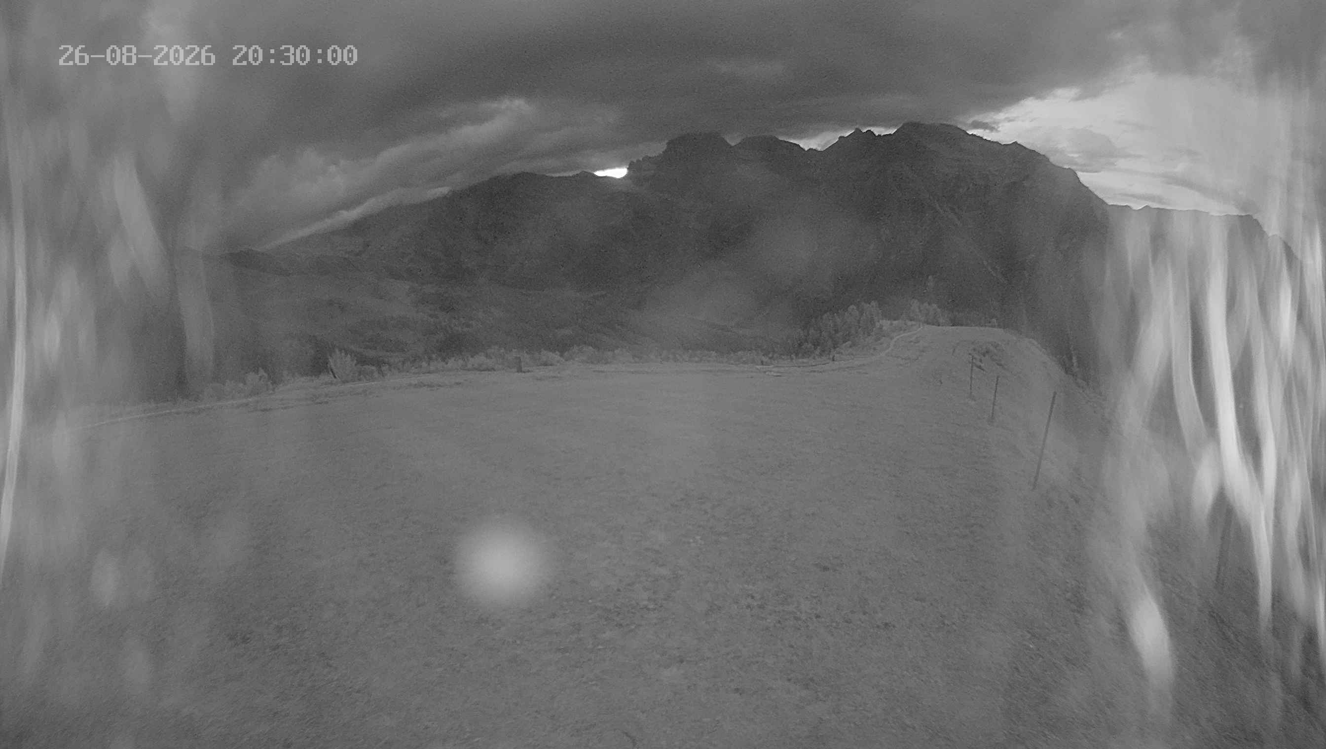 Archiv Foto Webcam Ladurns: Blick von der Bergstation Wastenegg