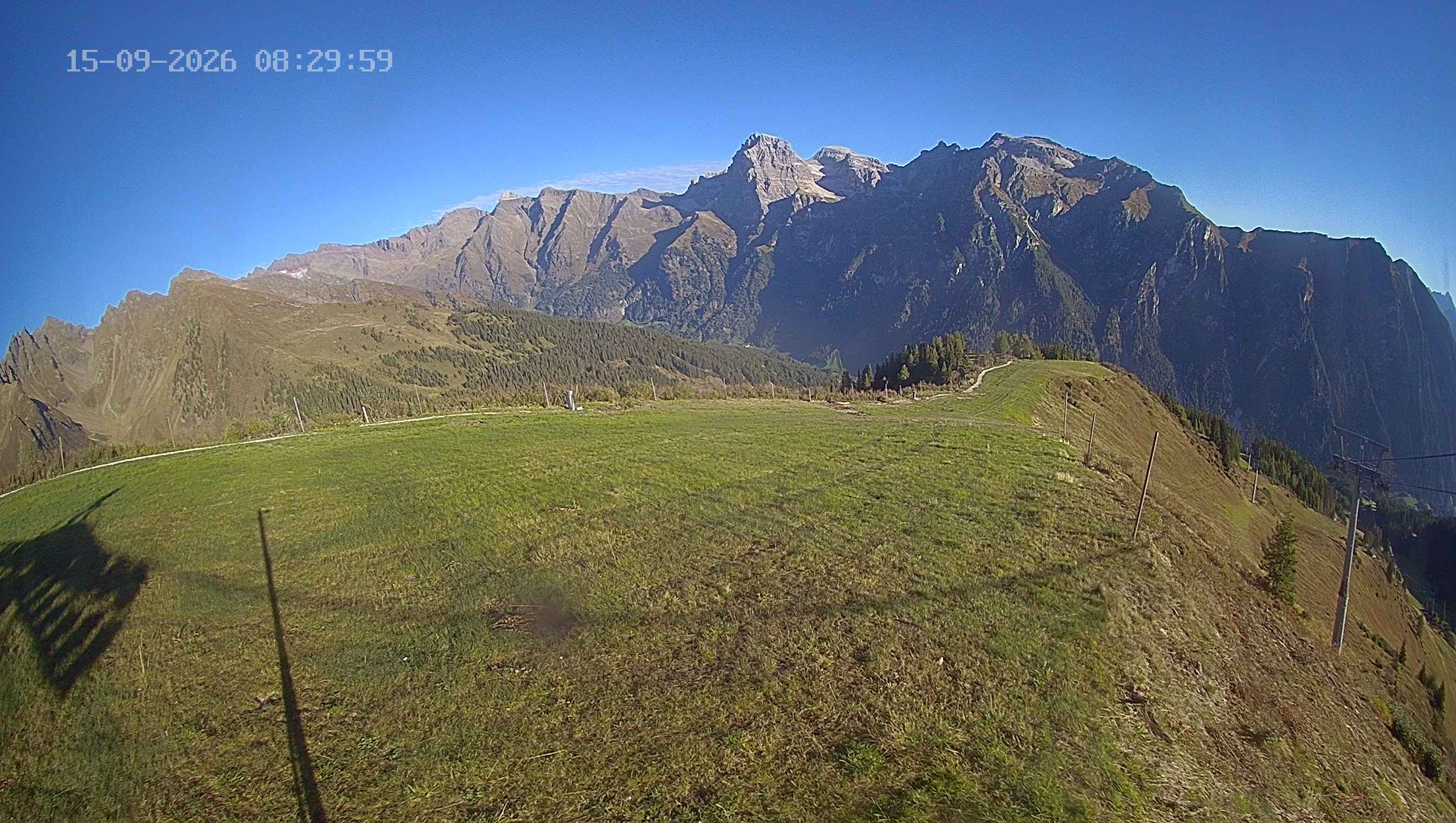 Archiv Foto Webcam Ladurns: Blick von der Bergstation Wastenegg