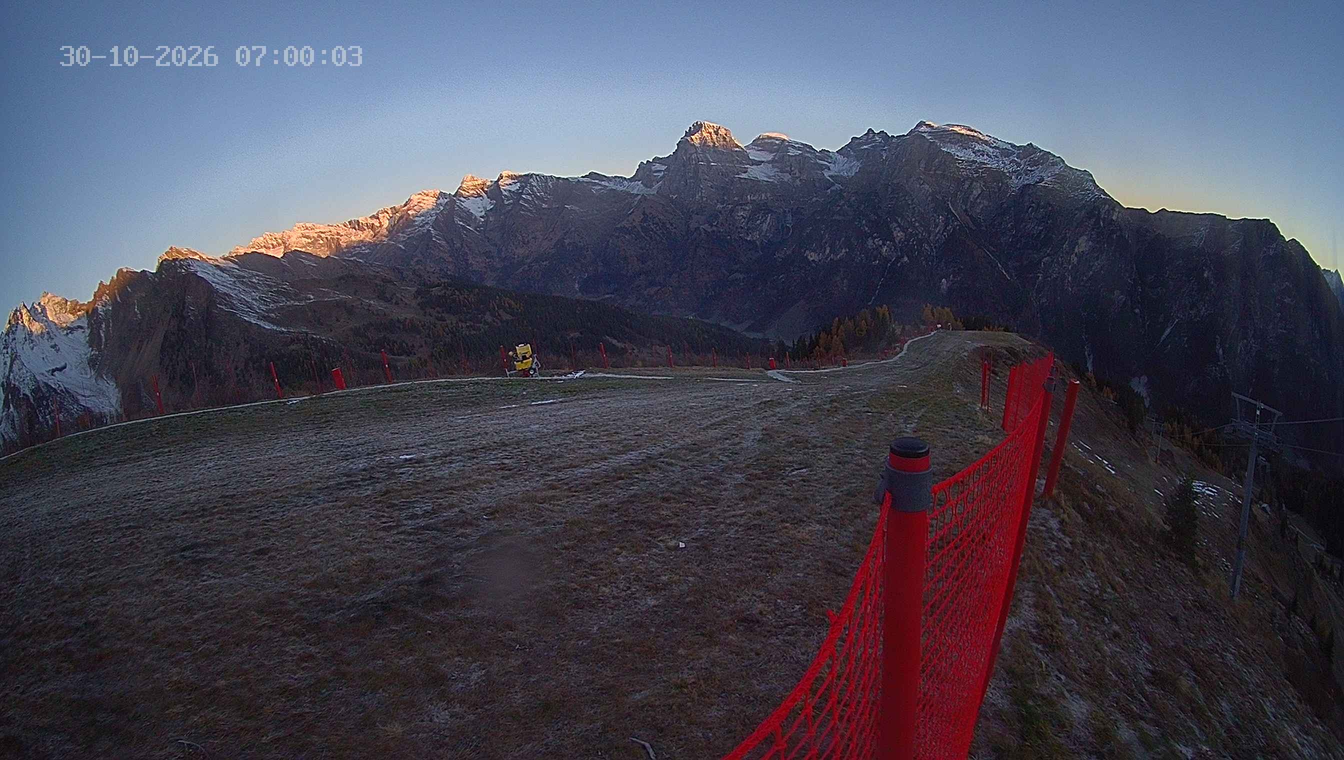 Archived image Webcam Ladurns - Wastenegg Top Station