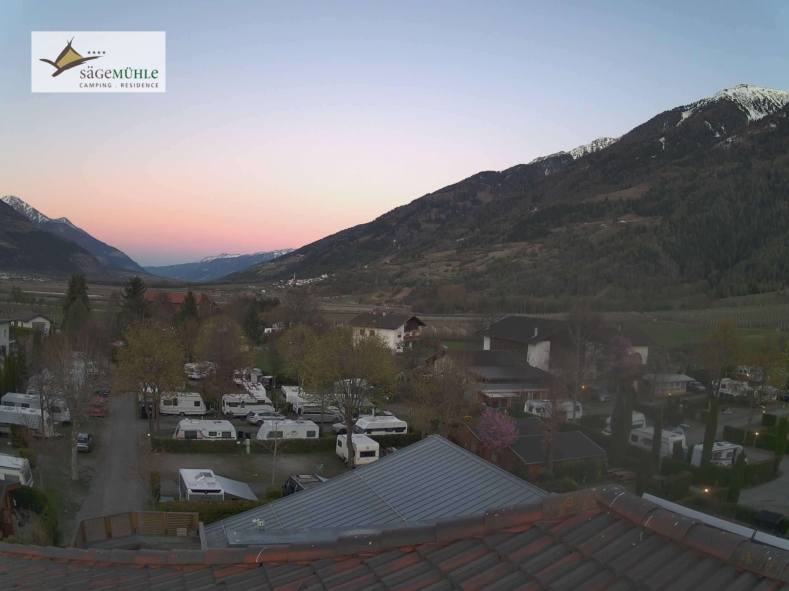 Archiv Foto Webcam Prad am Stilfserjoch – Blick auf den Campingplatz