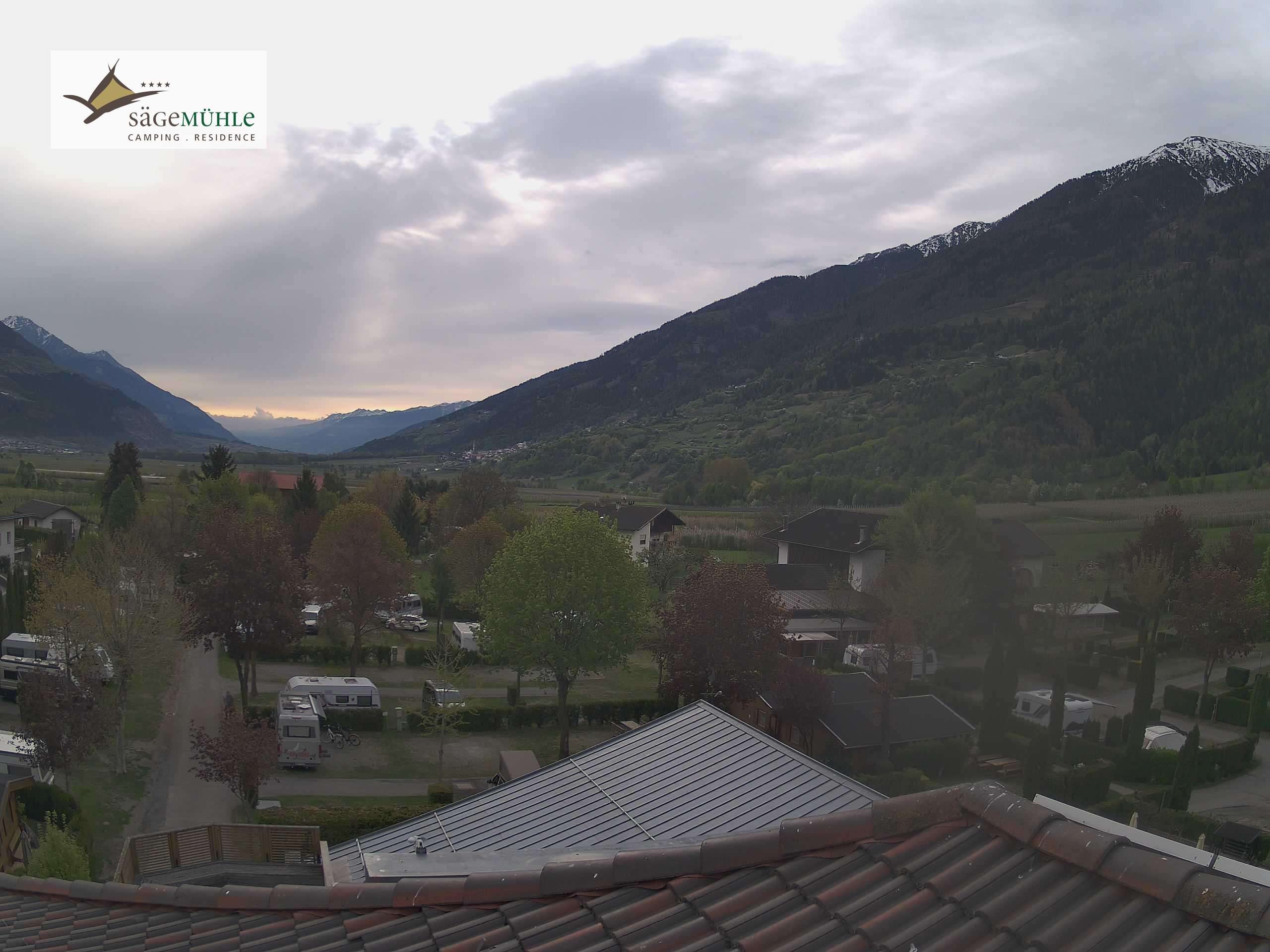 Archiv Foto Webcam Prad am Stilfserjoch – Blick auf den Campingplatz