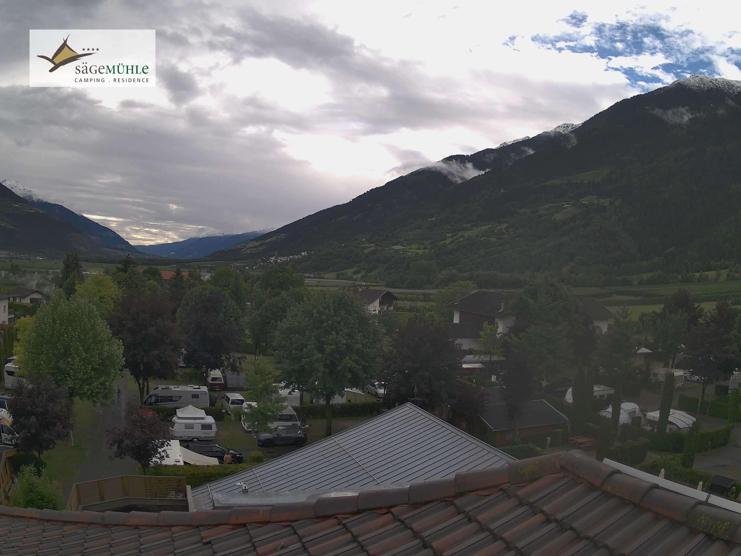 Archiv Foto Webcam Prad am Stilfserjoch – Blick auf den Campingplatz