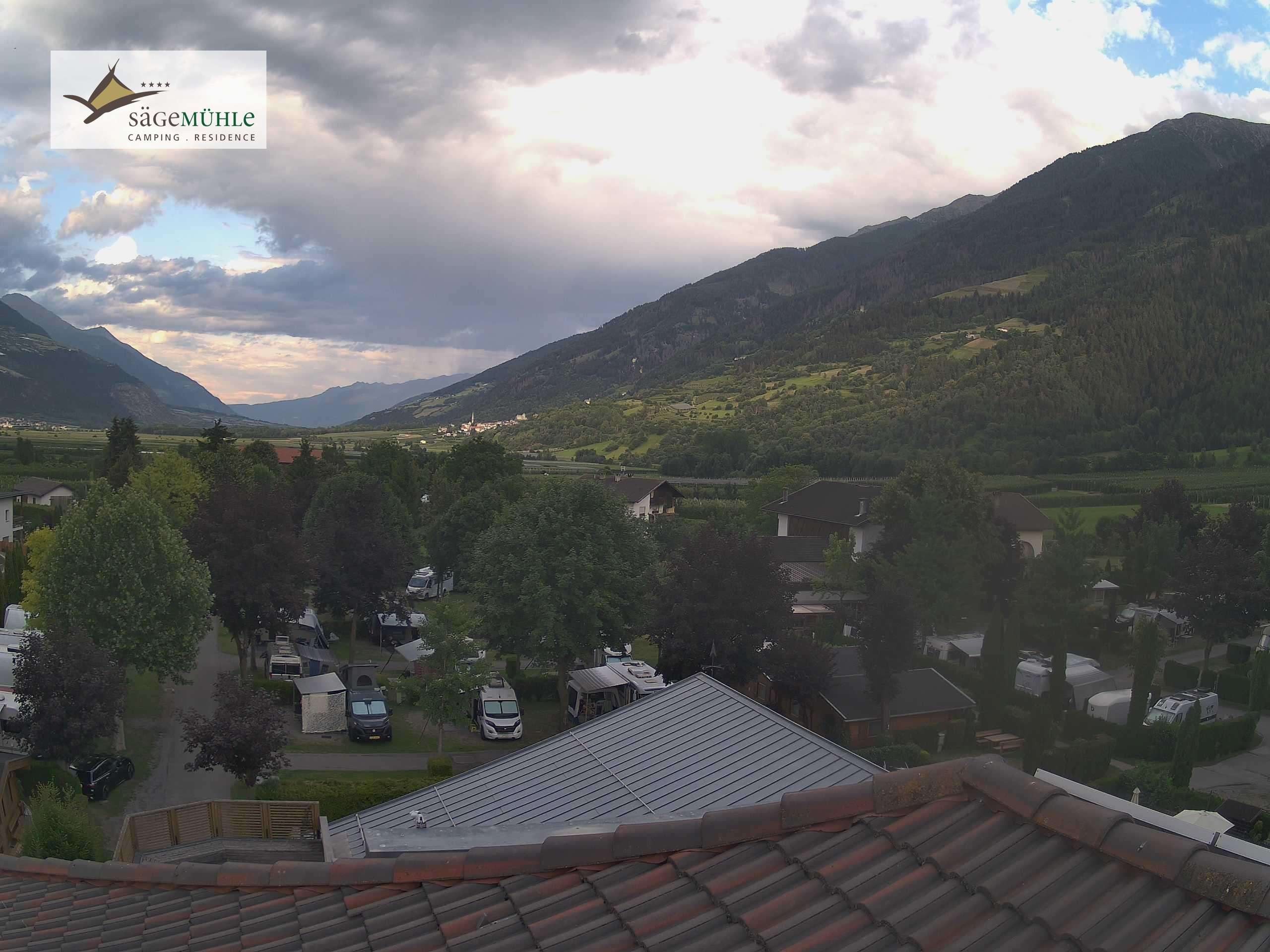 Archiv Foto Webcam Prad am Stilfserjoch – Blick auf den Campingplatz