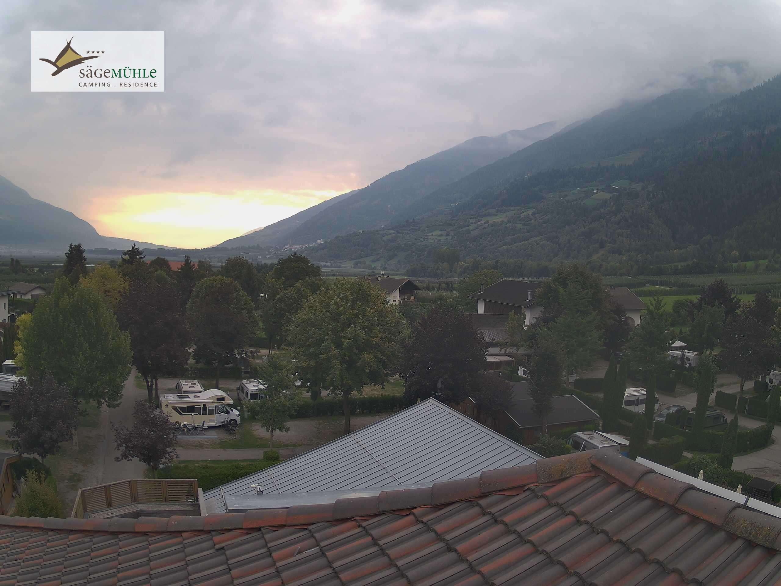 Archiv Foto Webcam Prad am Stilfserjoch – Blick auf den Campingplatz
