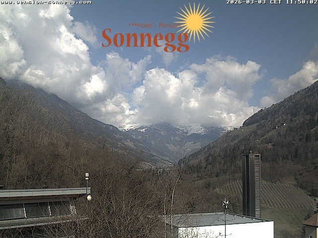 Archiv Foto Webcam Saltaus bei Meran: Hotel Sonnegg