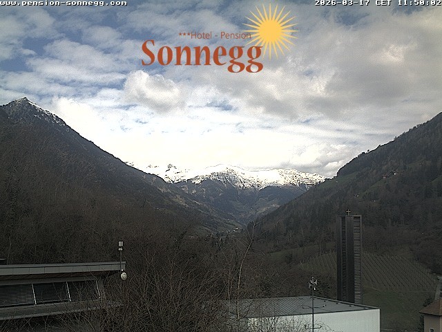 Archiv Foto Webcam Saltaus bei Meran: Hotel Sonnegg