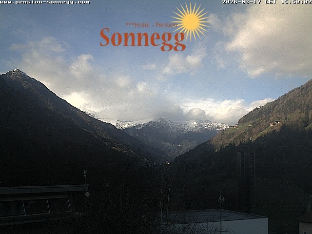 Archiv Foto Webcam Saltaus bei Meran: Hotel Sonnegg