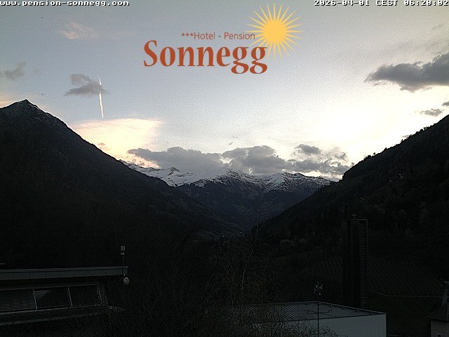 Archiv Foto Webcam Saltaus bei Meran: Hotel Sonnegg