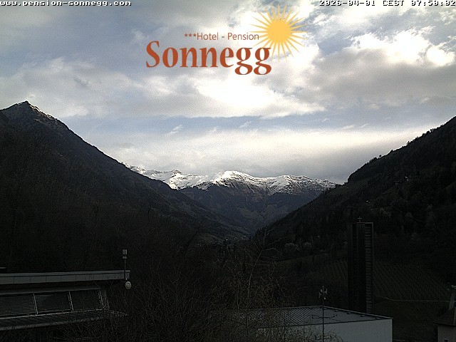 Archiv Foto Webcam Saltaus bei Meran: Hotel Sonnegg